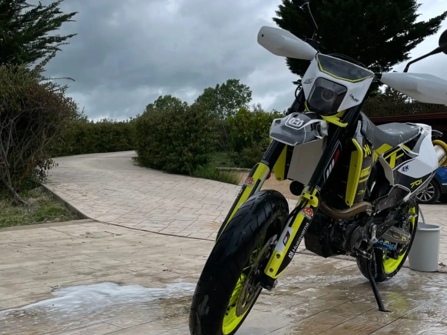 Husqvarna 701 Supermoto DEPO ARROW COMPLETO E KIT CARBONIO Bianco - 1