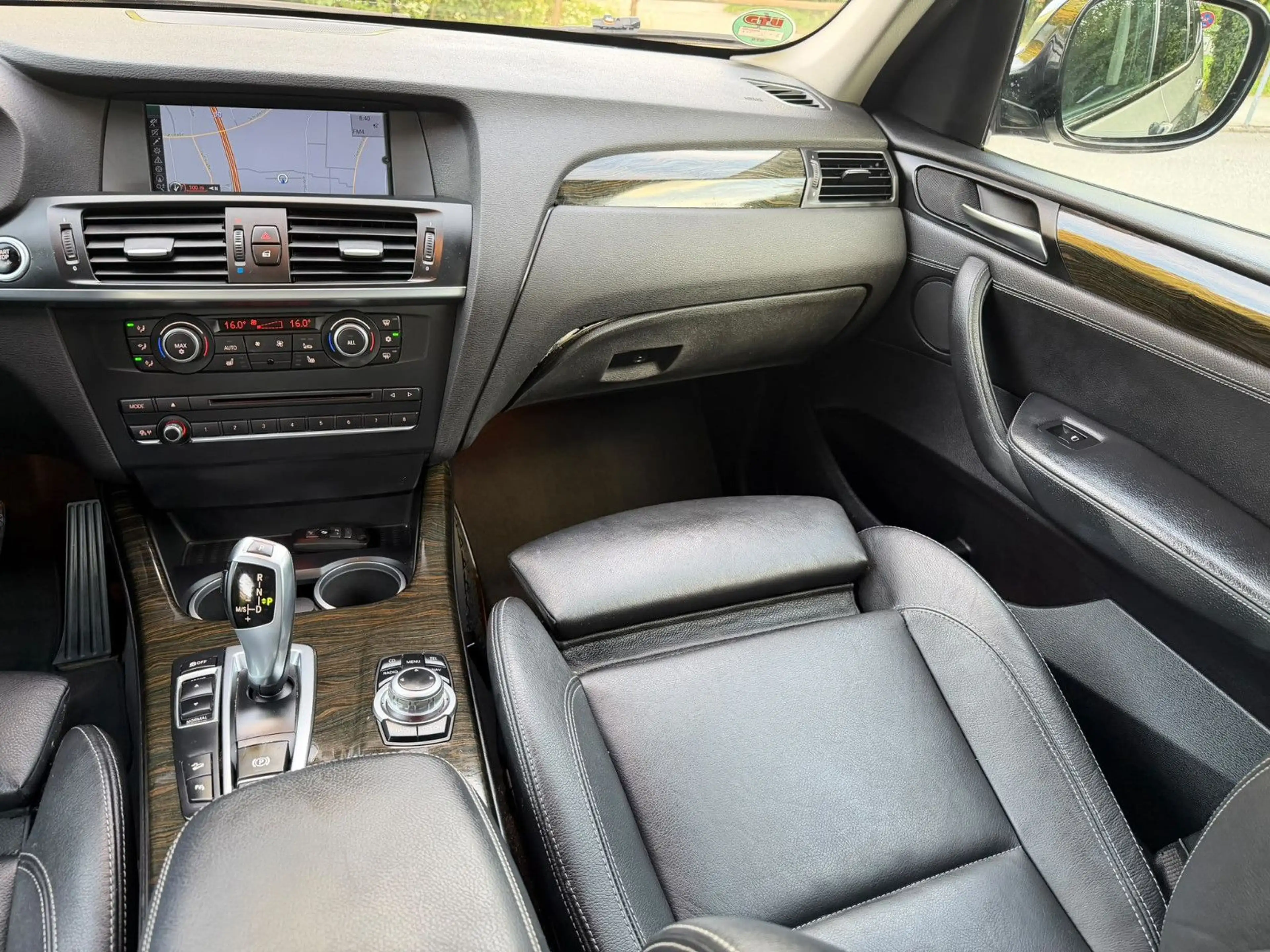 BMW X3 xDrive30d Navi Bi-Xenon Automatik Leader — photo 12