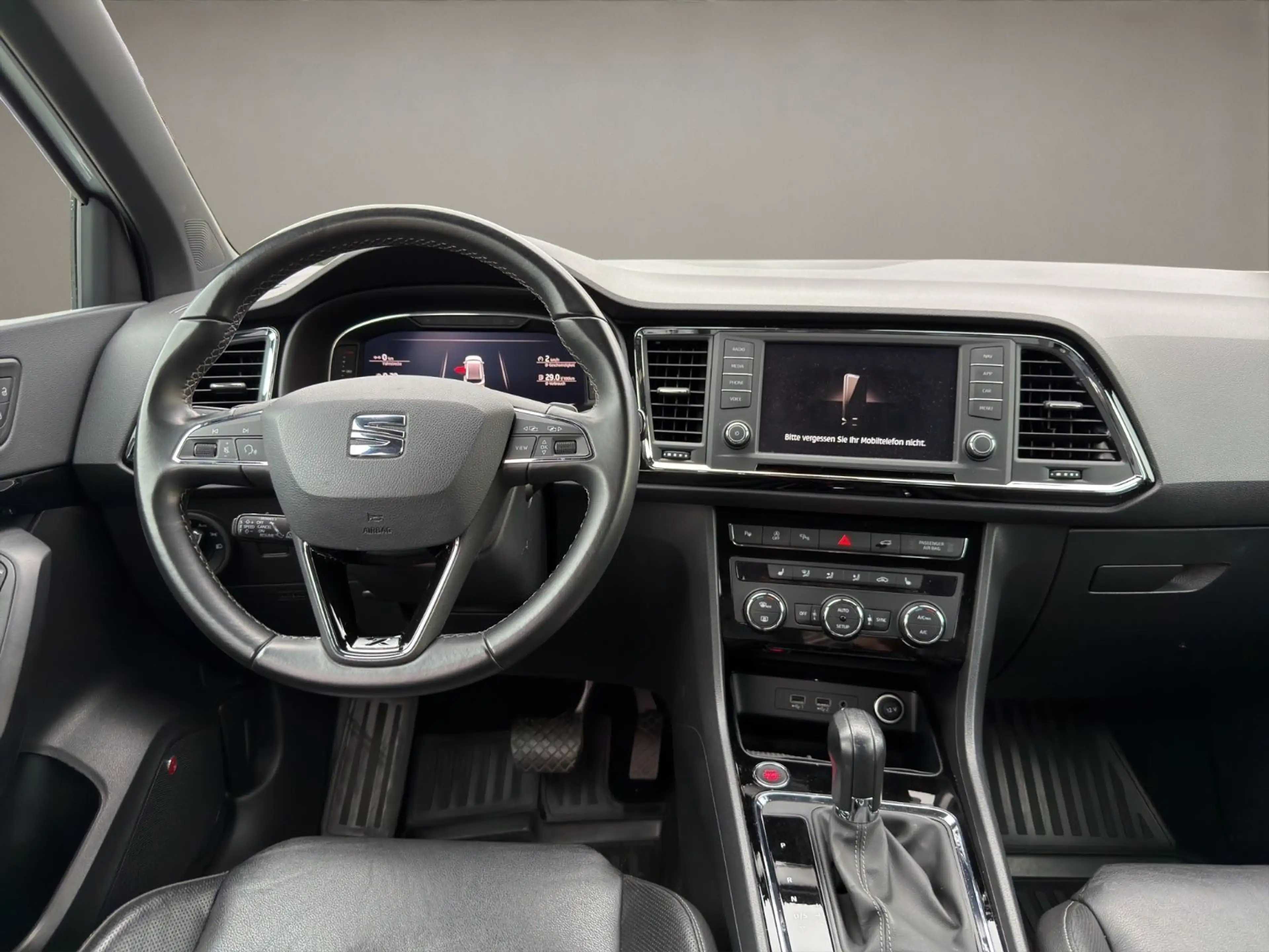 SEAT Ateca Xcellence DSG / LED / Leder / 360 Kamera — photo 11
