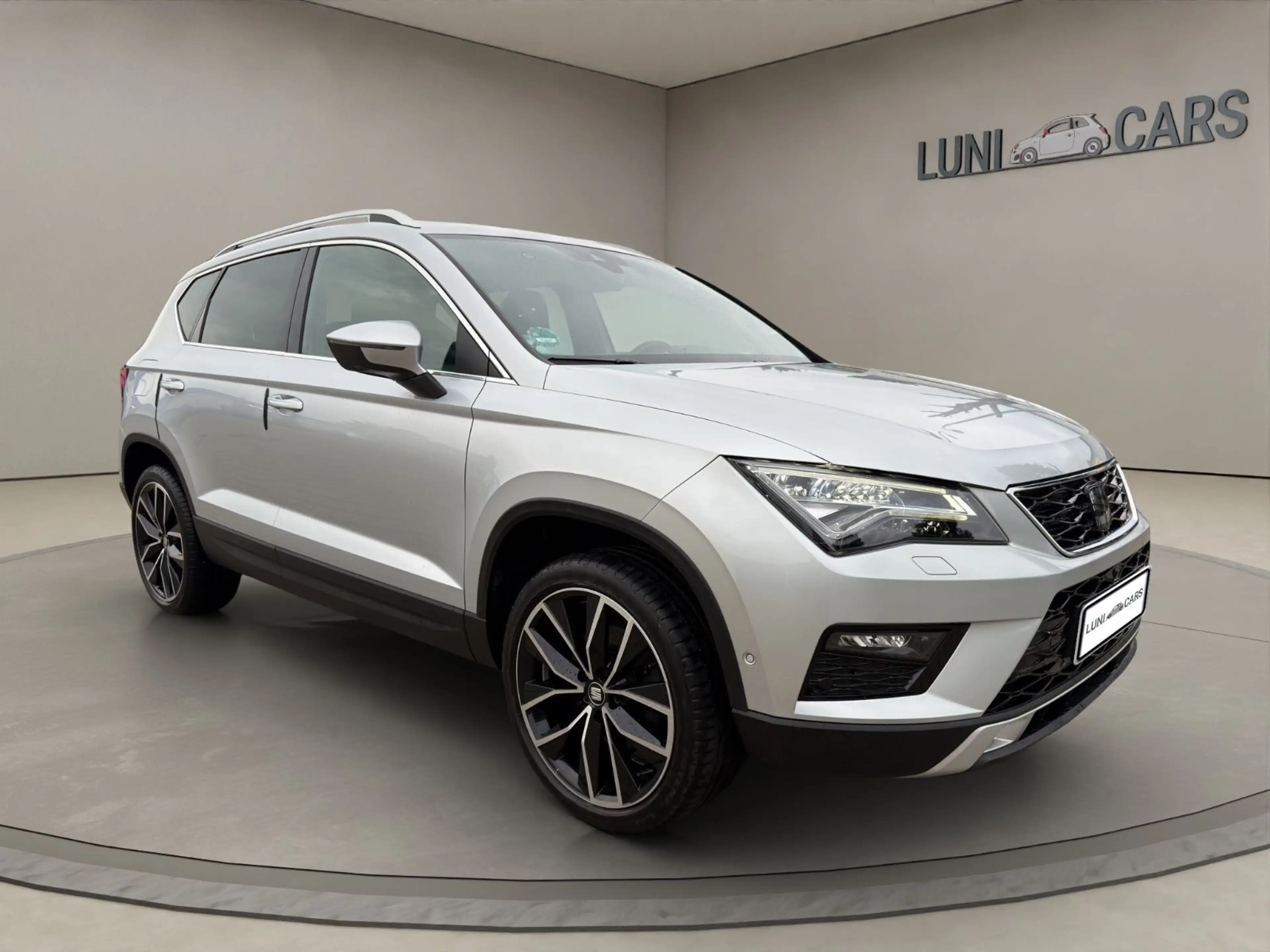 SEAT Ateca Xcellence DSG / LED / Leder / 360 Kamera — photo 3