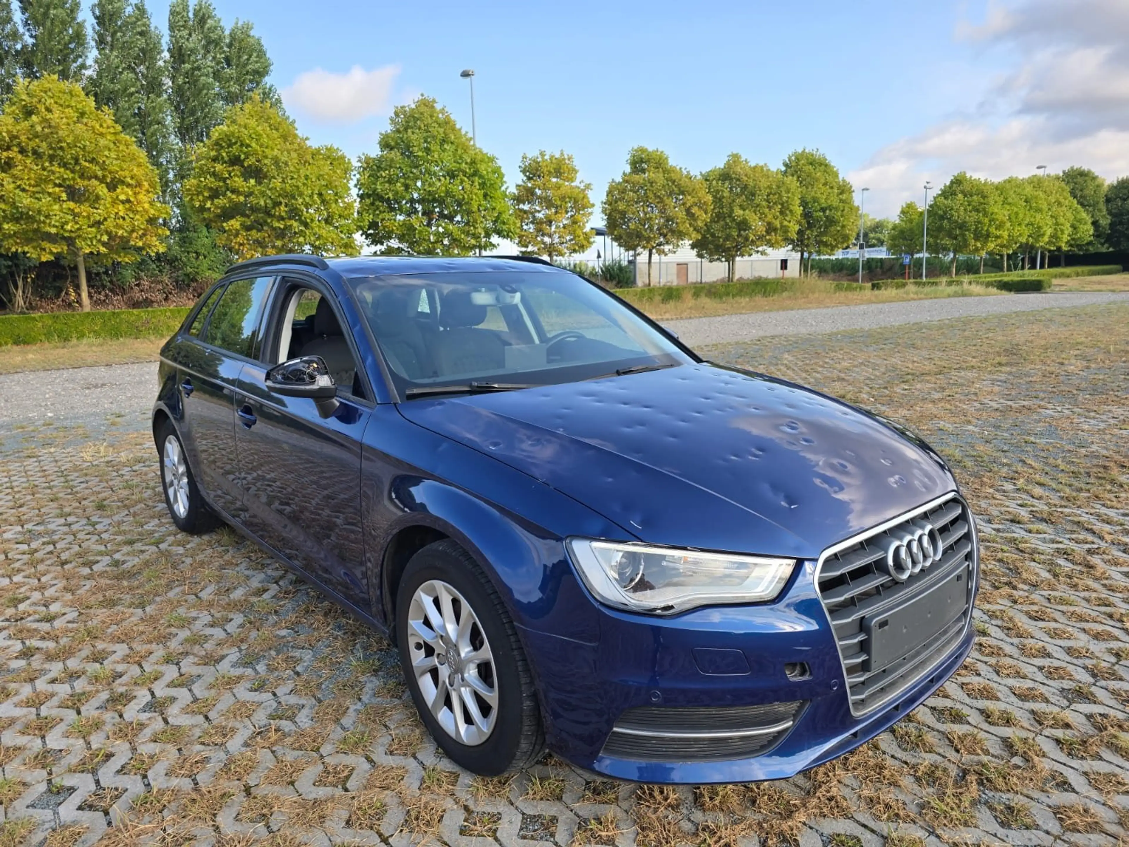 Audi A3 A3 1.8 Attraction — photo 3