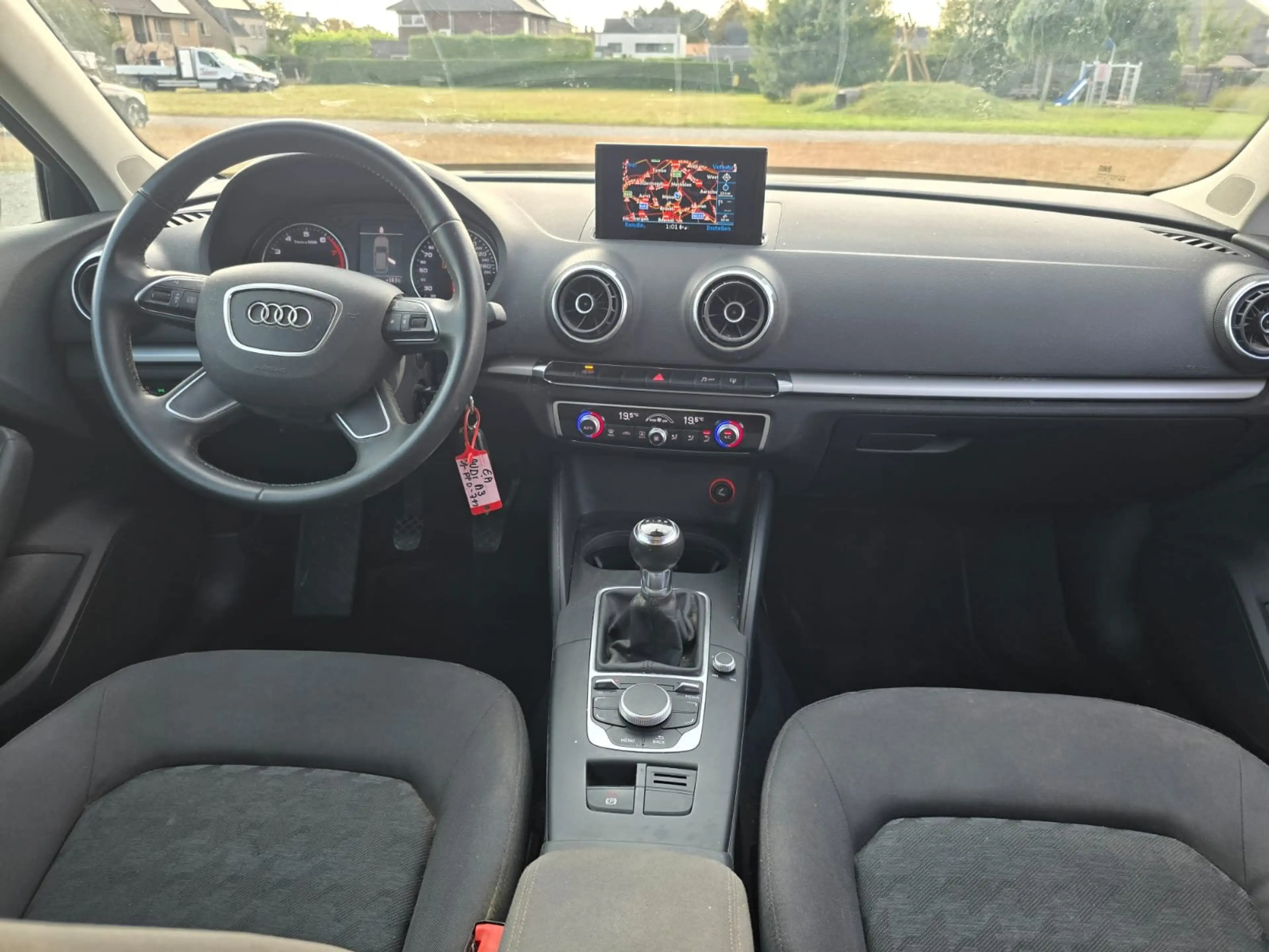 Audi A3 A3 1.8 Attraction — photo 15