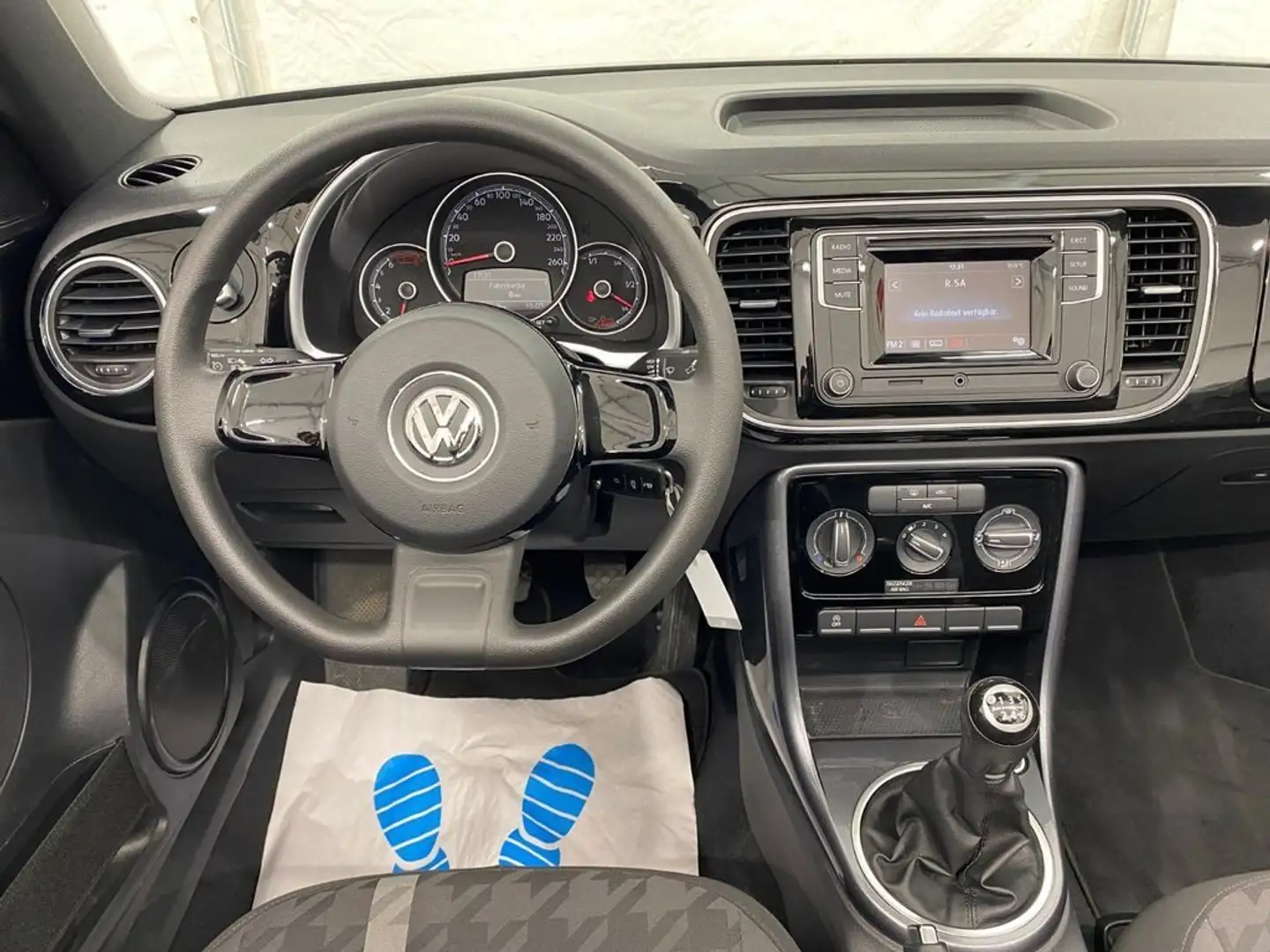 Volkswagen Maggiolino Cabrio 1.2 TSI Design BlueMotion Technology Negru - 2