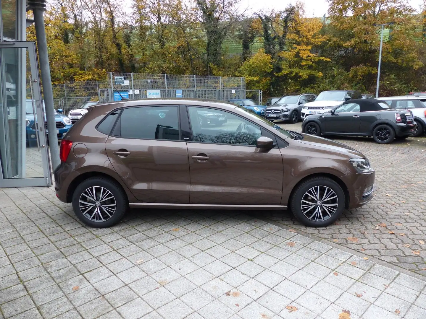 Volkswagen Polo 1.0 ALLSTAR 5-türig, Navi, Klima, Sitzhzg. Brun - 2