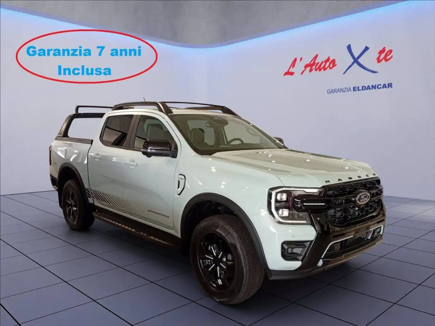 Ford Ranger 2.3 phev doppia cabina Stormtrak awd 281cv auto Grigio - 1