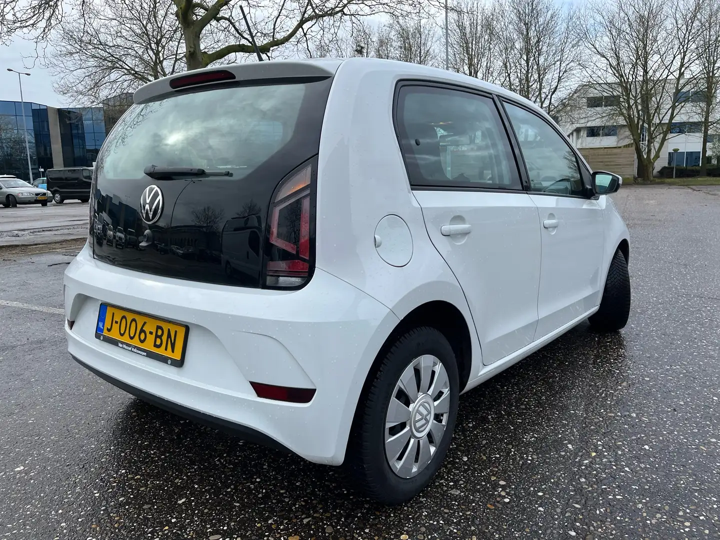 Volkswagen up! 1.0 BMT move Wit - 2