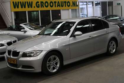 BMW 318 3-serie 318i Airco, Trekhaak, Cruise control, Stuu