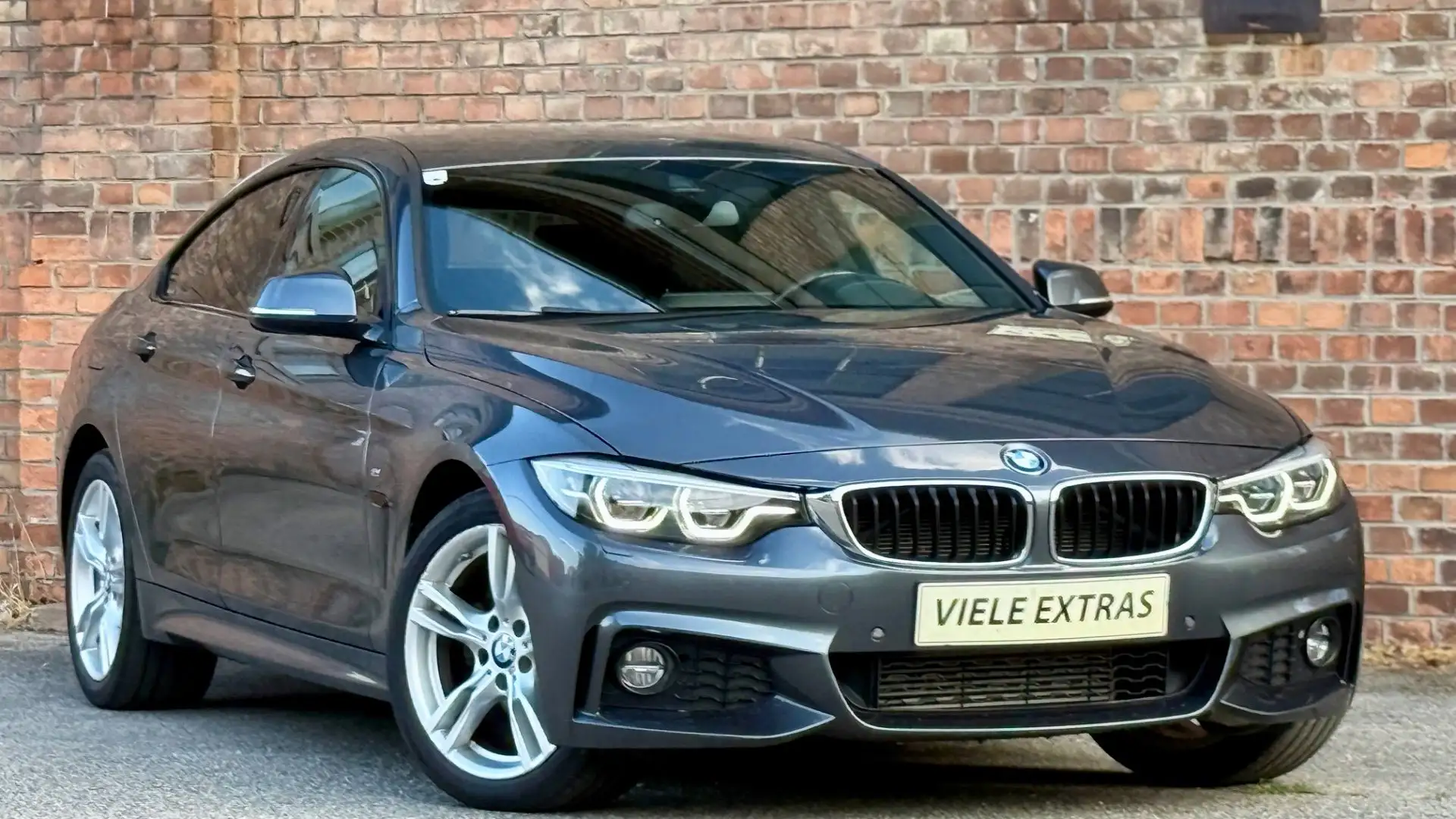 BMW 420 d LCI *M-Paket +Viele-Extras Servicegepflegt X-Dr Grau - 2