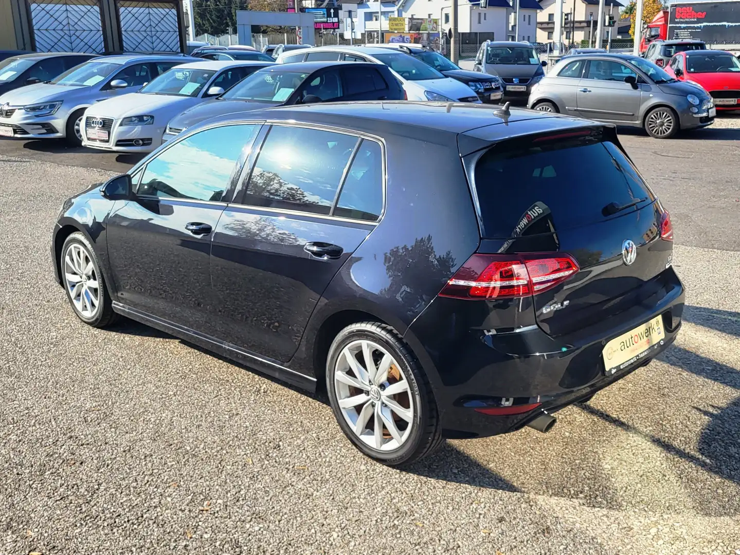 Volkswagen Golf Comfortline BMT Schwarz - 2