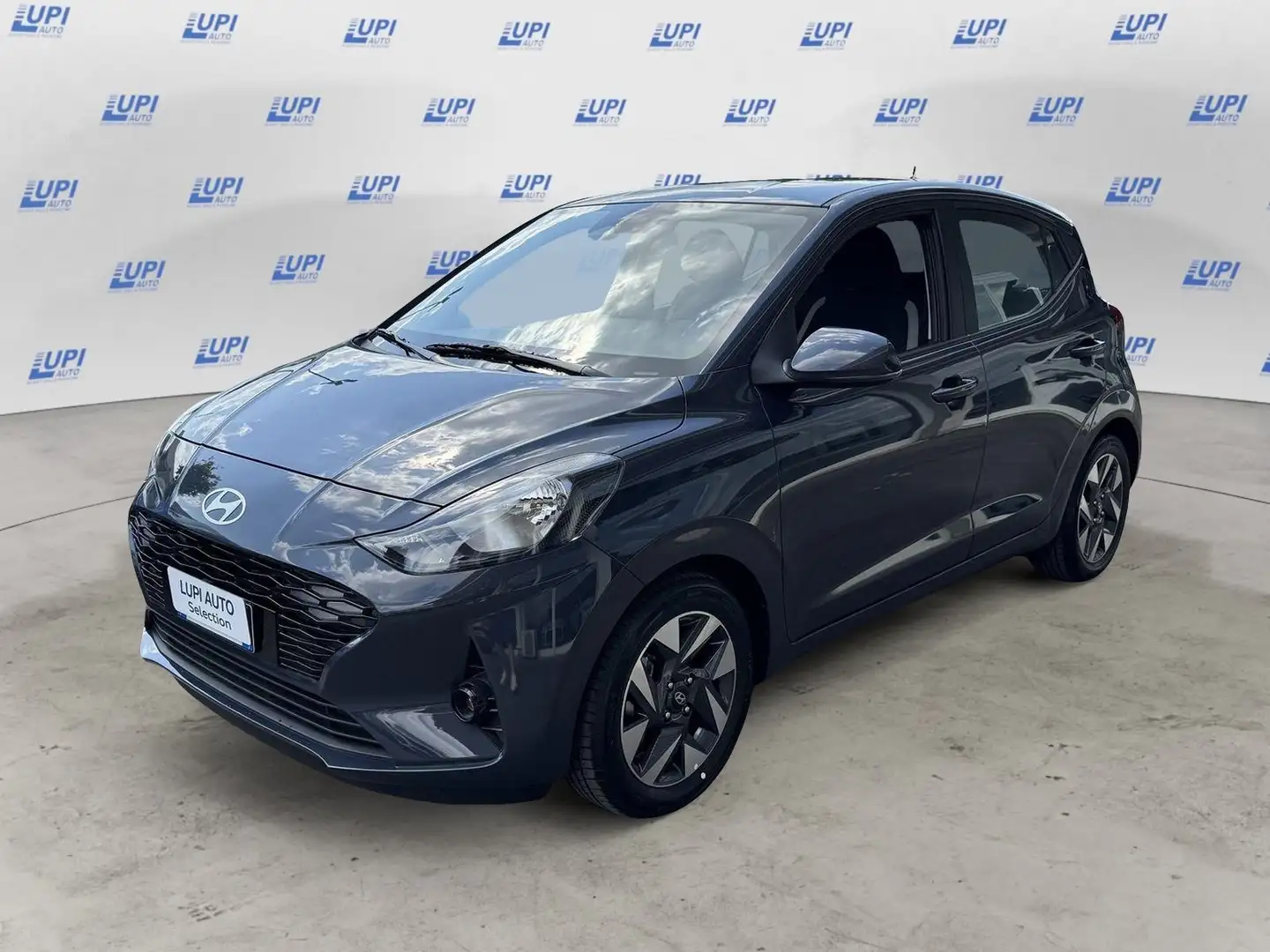 Hyundai i10 1.0 mpi Tech Gris - 1