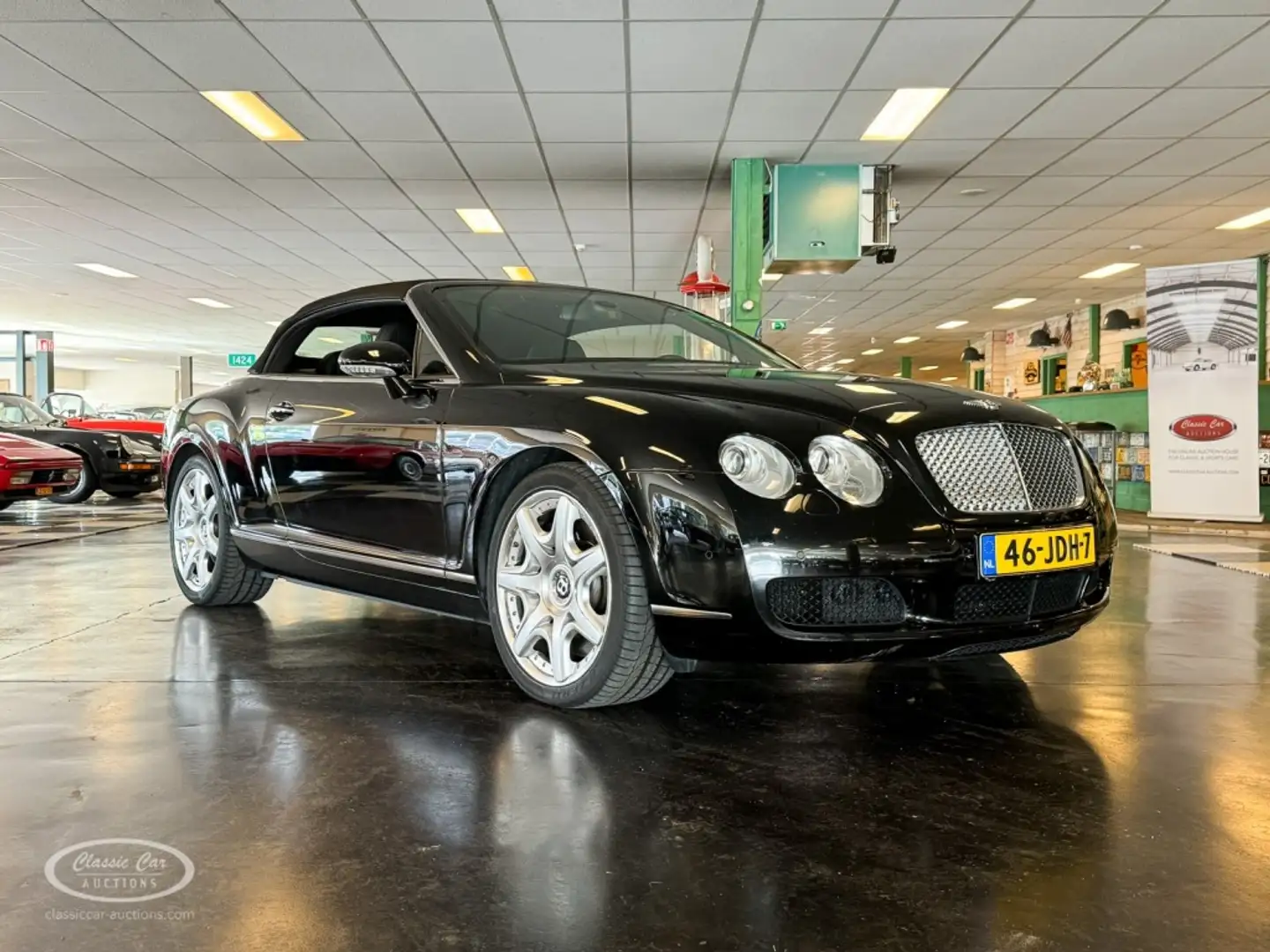 Bentley Continental GTC 6.0 W12  - ONLINE AUCTION Černá - 1