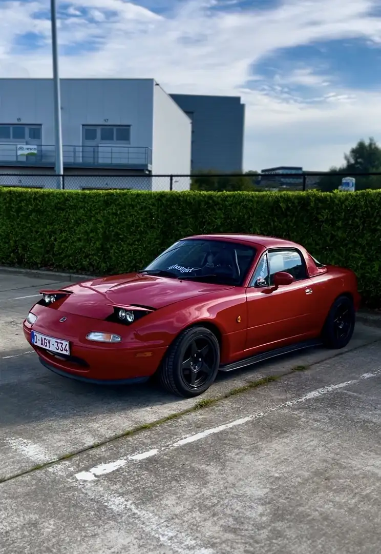 Mazda MX-5 NA Rouge - 1