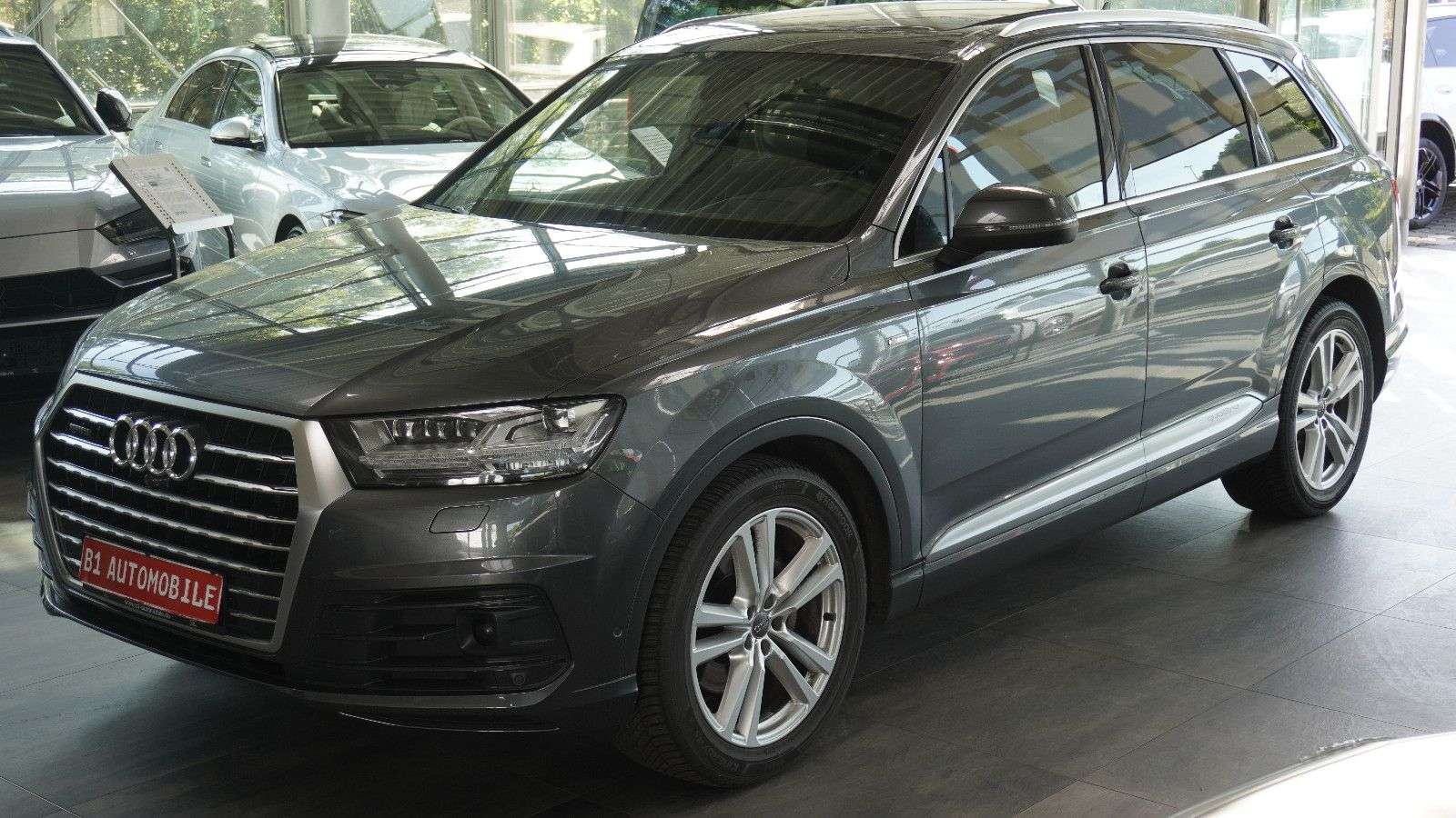 Second hand Audi Q7 3.0