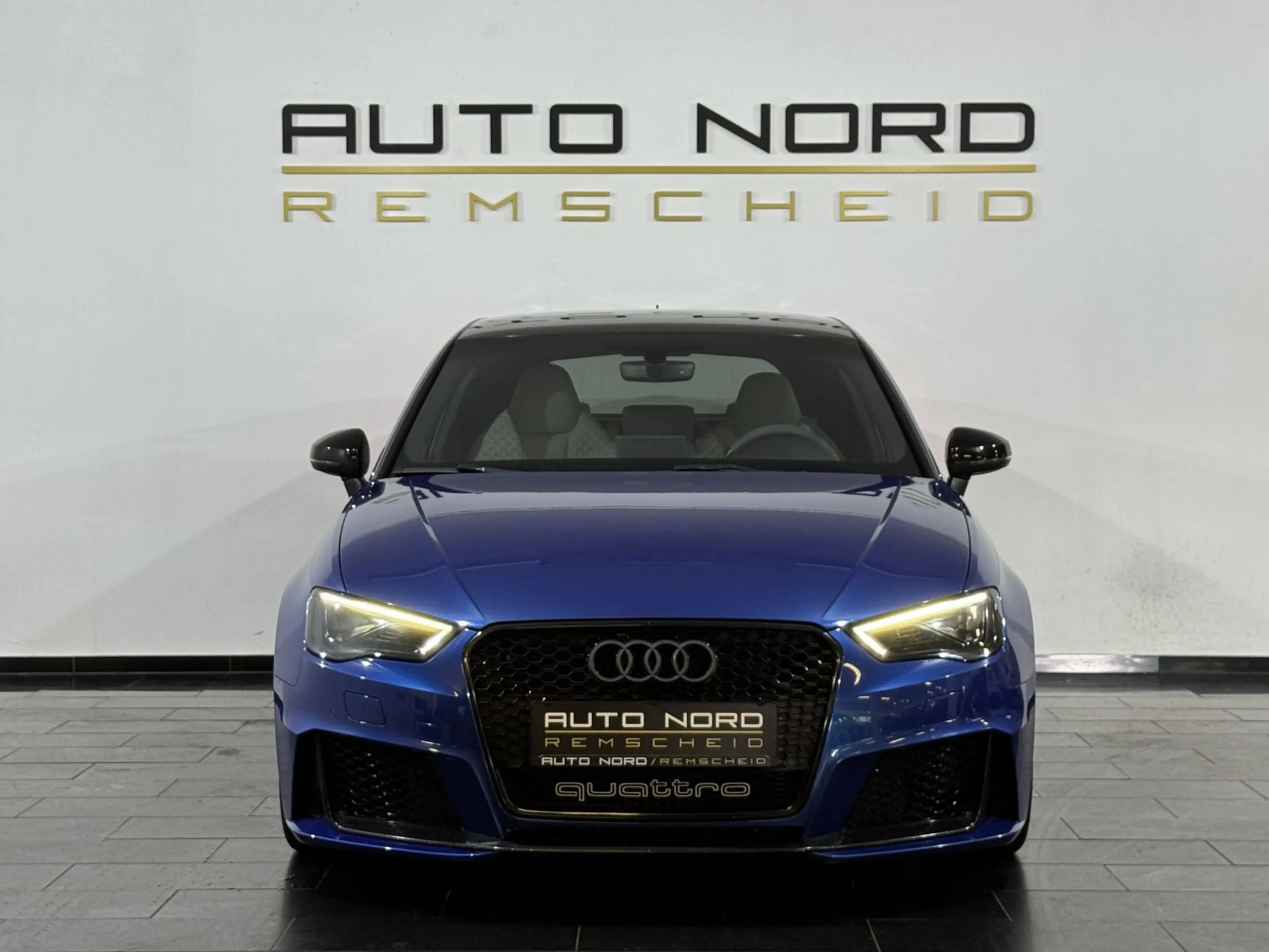 Audi RS3 2.5 TFSI quat.*B&O*Raute*KeyGo*Carbon* — photo 2