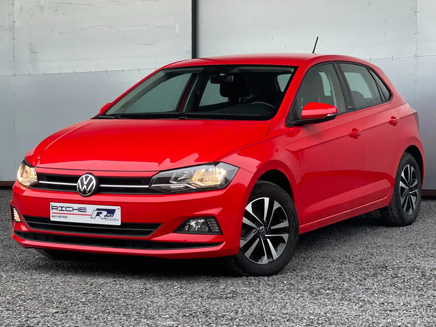 Volkswagen Polo 1.0i United (EU6AP) Rouge - 1