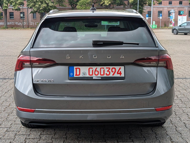 Skoda Octavia Combi Style MATRIX/ACC/HeadUp/Canton/EHK — photo 4