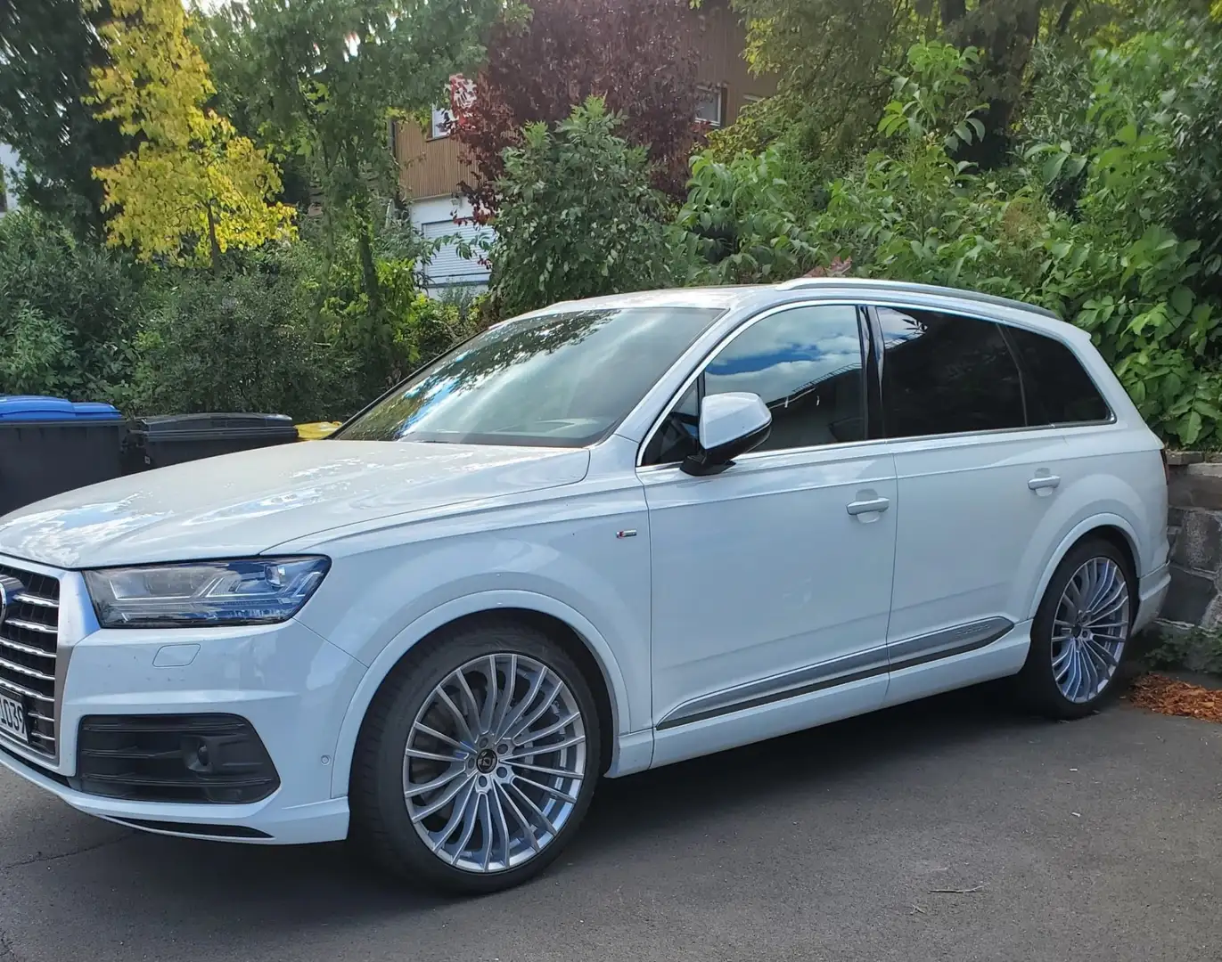 Audi Q7 S-Line - 2