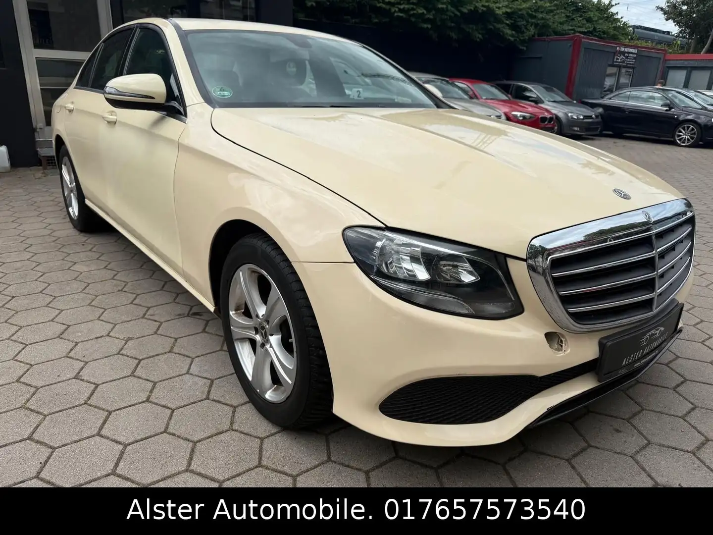 Mercedes-Benz E 200 E -Klasse Lim. E 200 d Automatik ,Navi, Wit - 1
