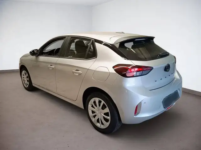 Opel Corsa view 3