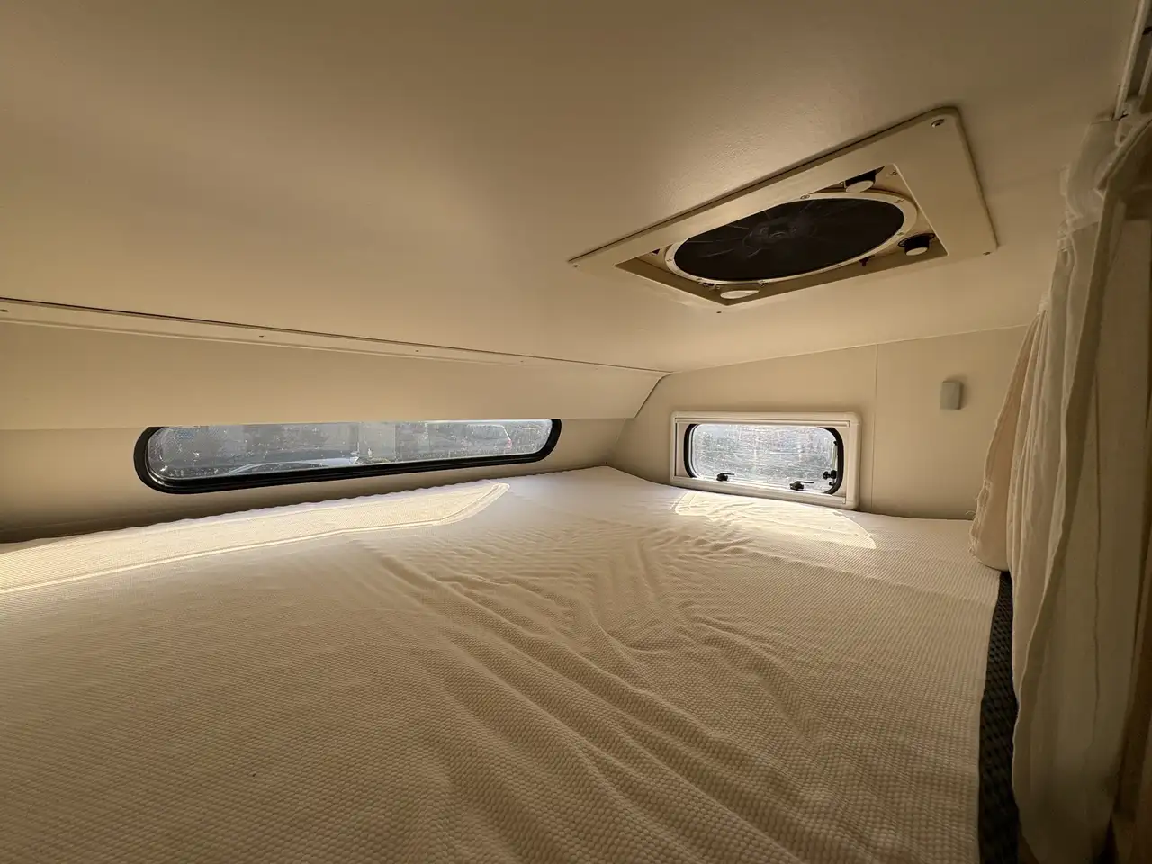 Caravans-Wohnm Dethleffs Globetrotter A5822, foto 9
