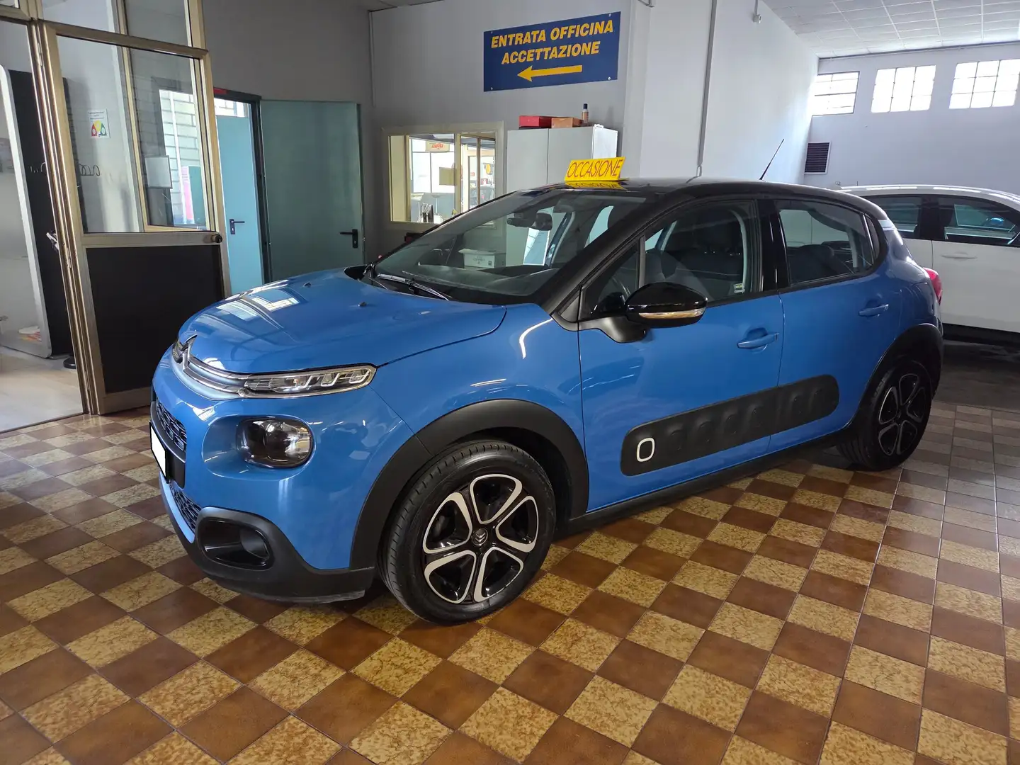 Citroen C3 C3 III 2017 1.2 puretech Shine s Blu/Azzurro - 2