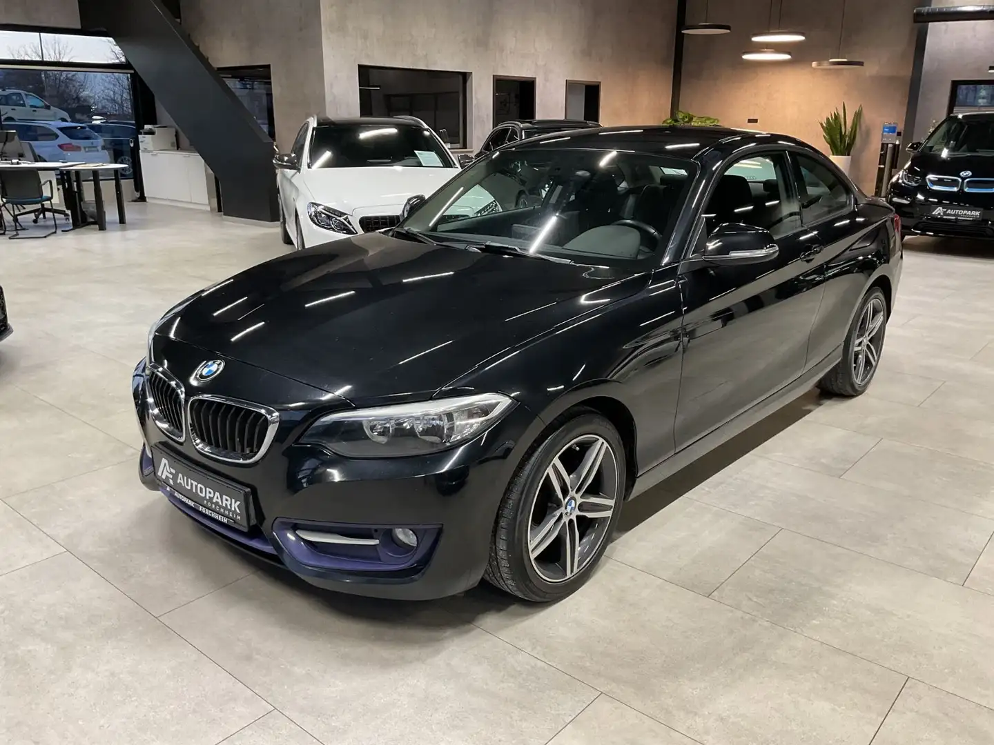 BMW 218 d Coupe Sport Klimaautom. Sitzh. PDC BT Schwarz - 1