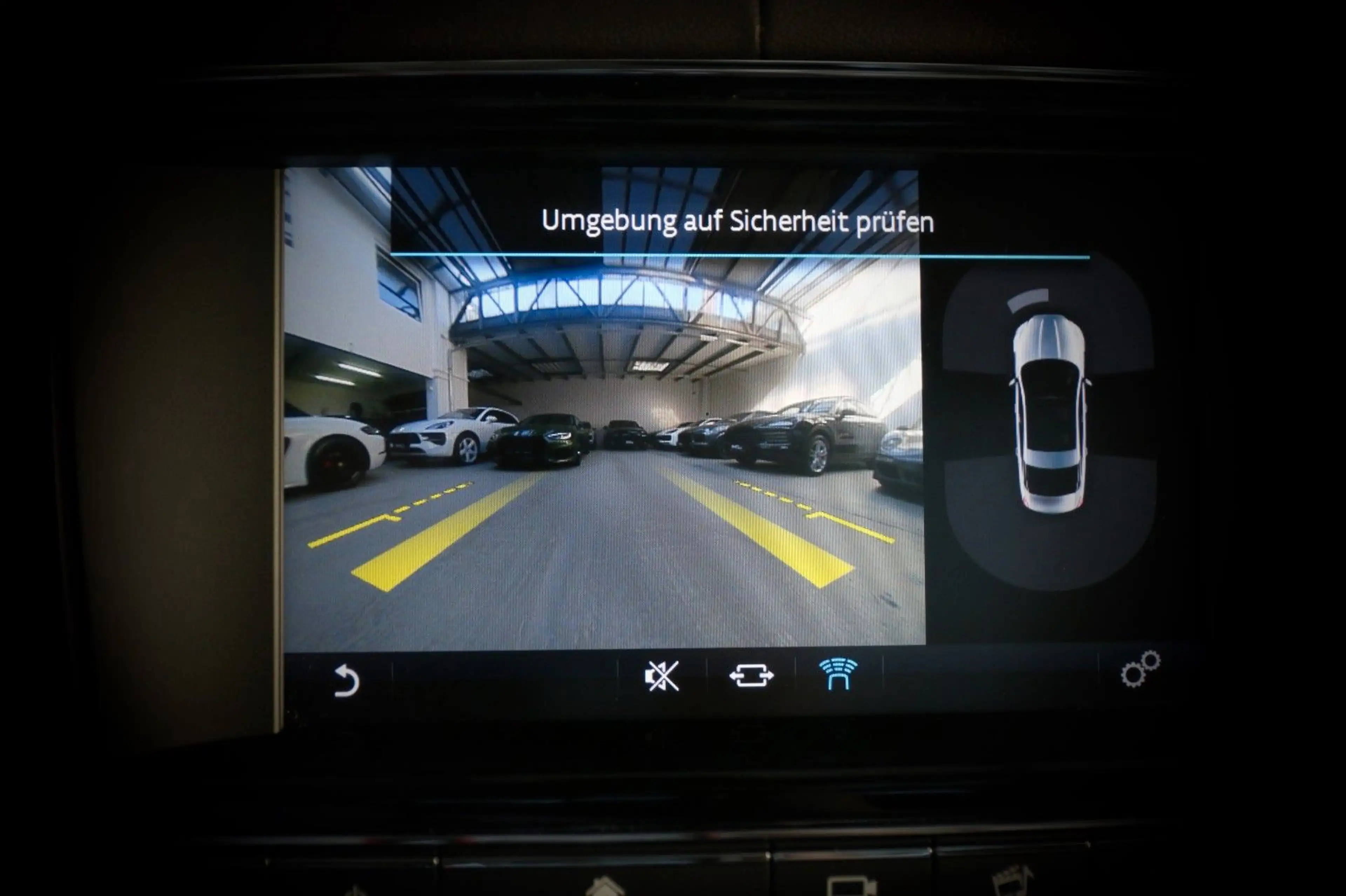 Jaguar XJ Premium Luxury Pano SoftClose Kamera — photo 14