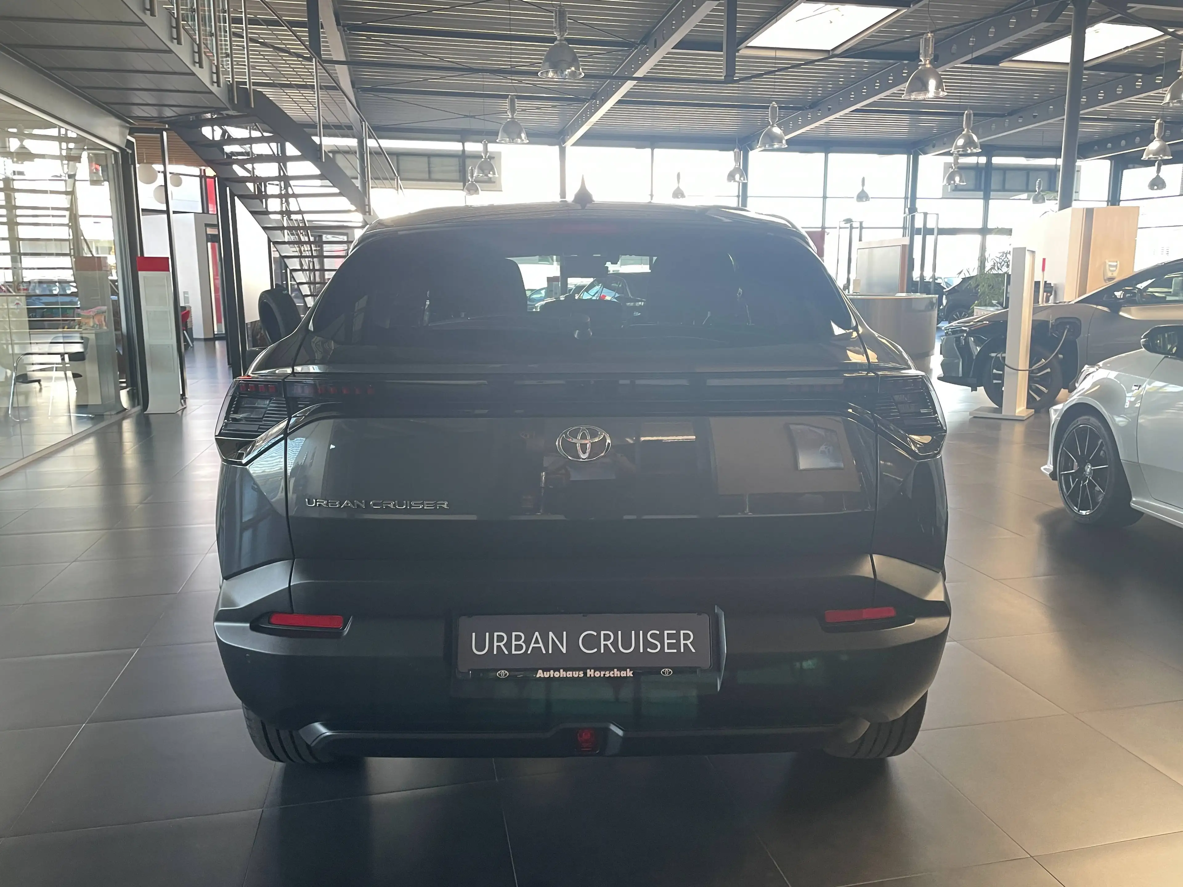 Toyota Urban Cruiser 128 kW FWD Teamplayer — photo 5