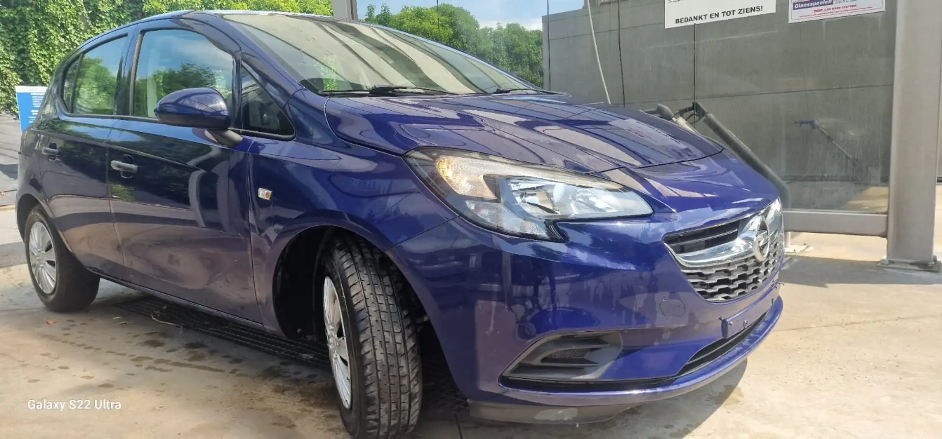 Opel Corsa 1.2i Essentia Bleu - 2
