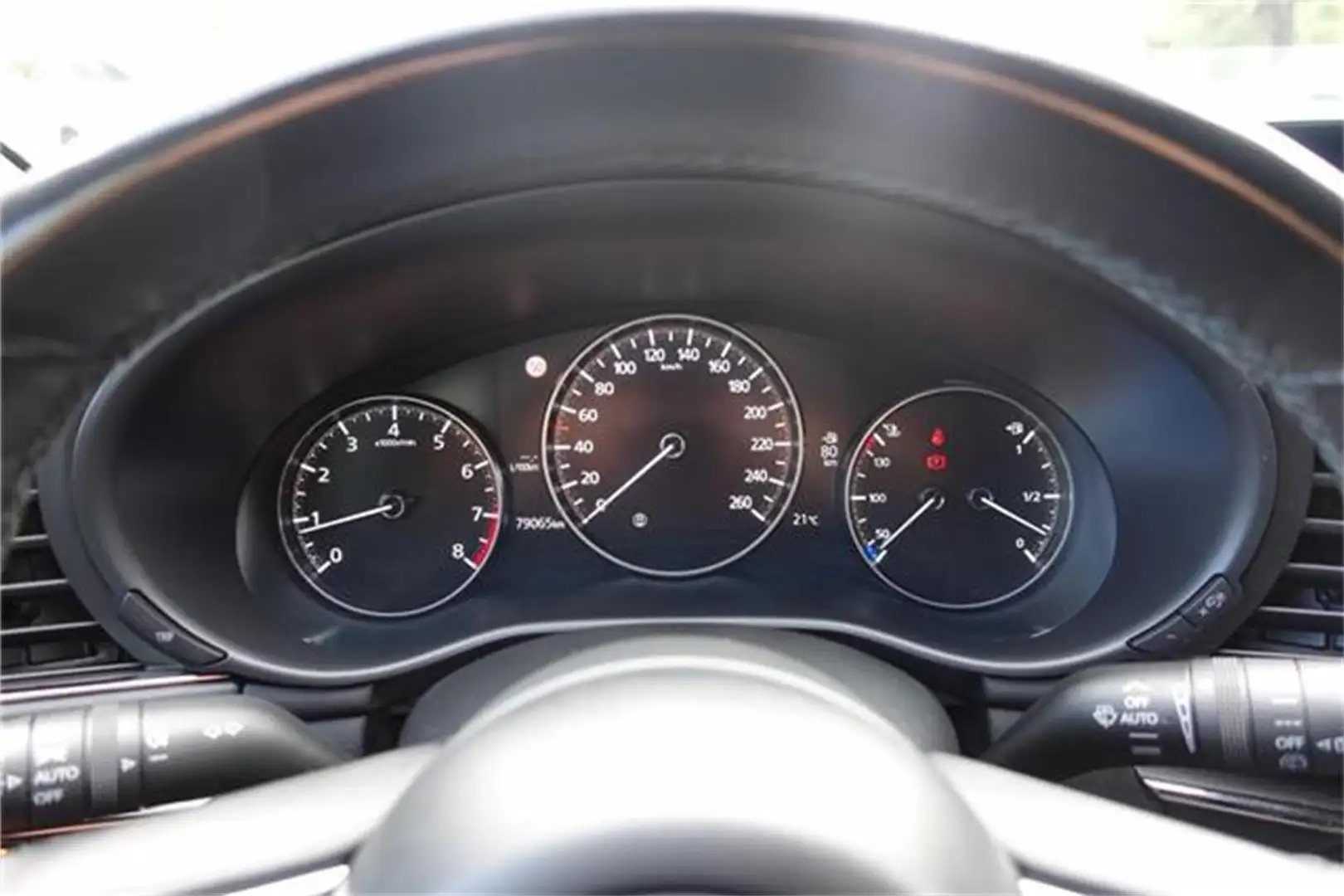 Mazda 3 e-Skyactiv-G122 Homura Silber - 2