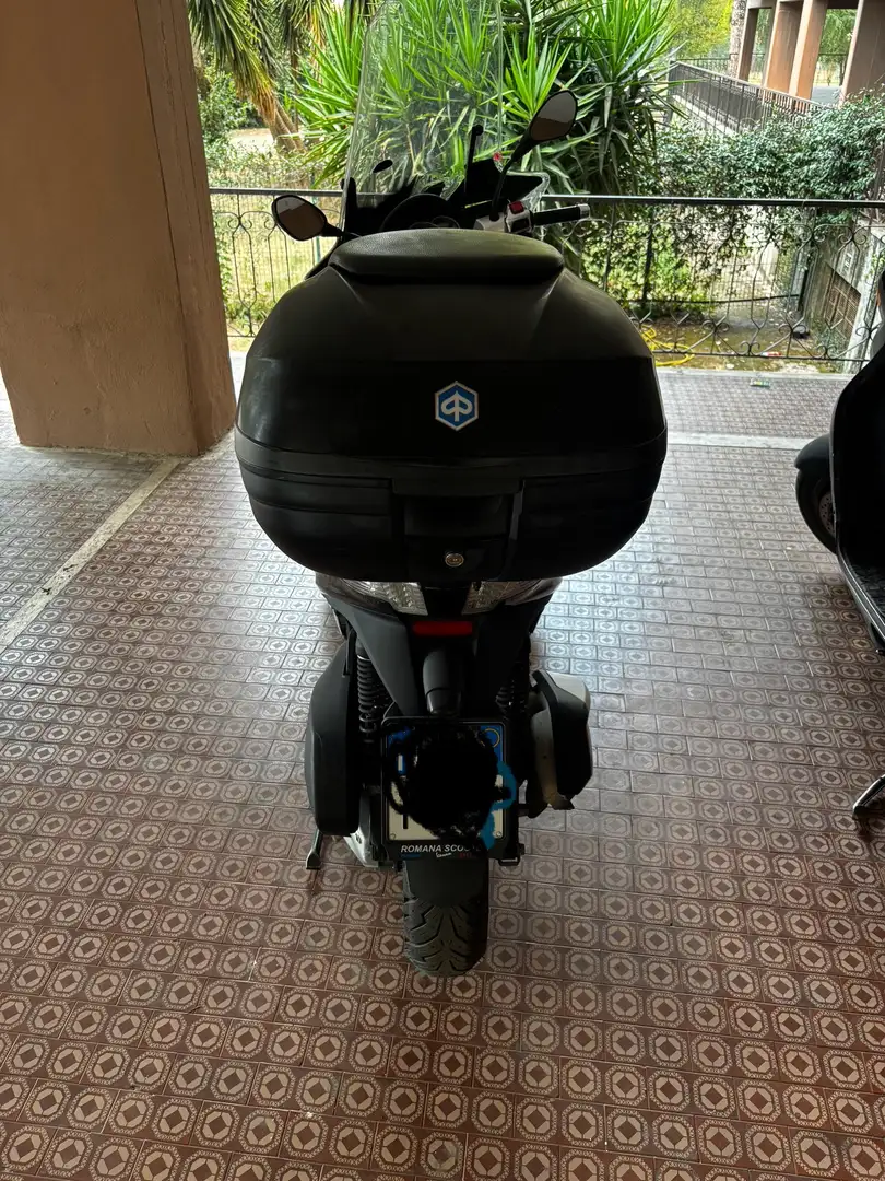 Piaggio MP3 300 ERL - 2