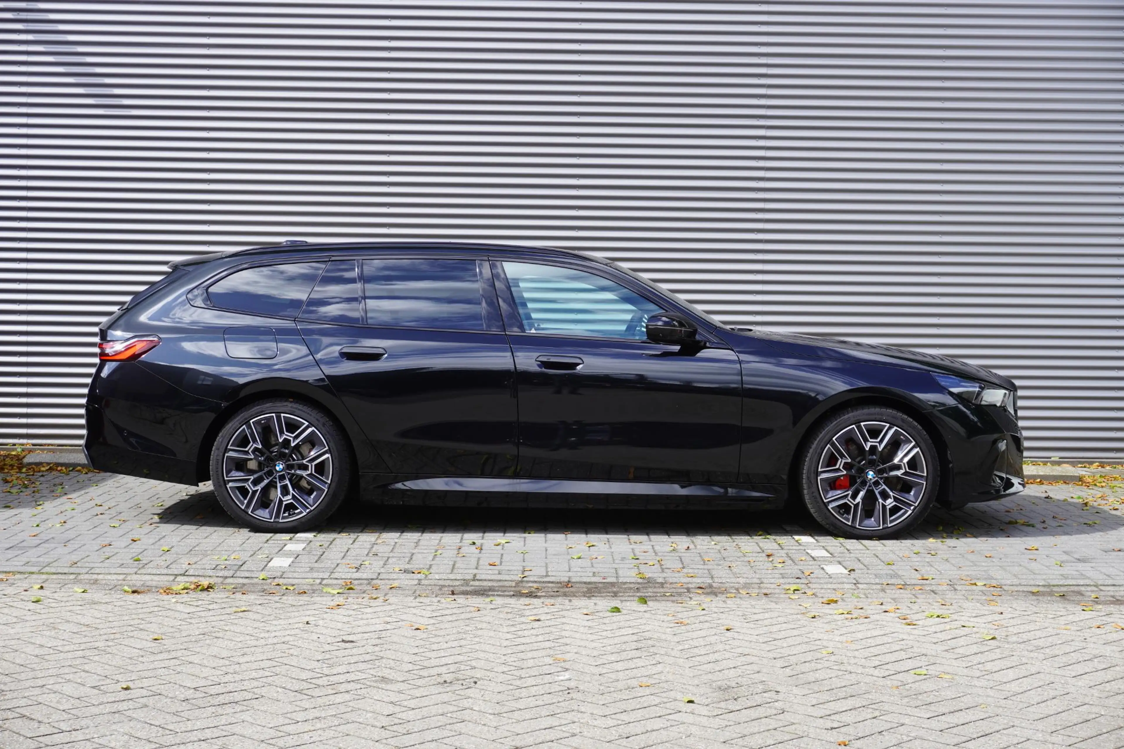 BMW 550 5 Serie 550e xDrive Touring Adaptief M Onderstel P — photo 4