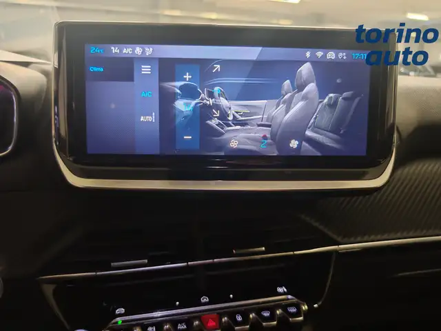 Peugeot 2008 view 14