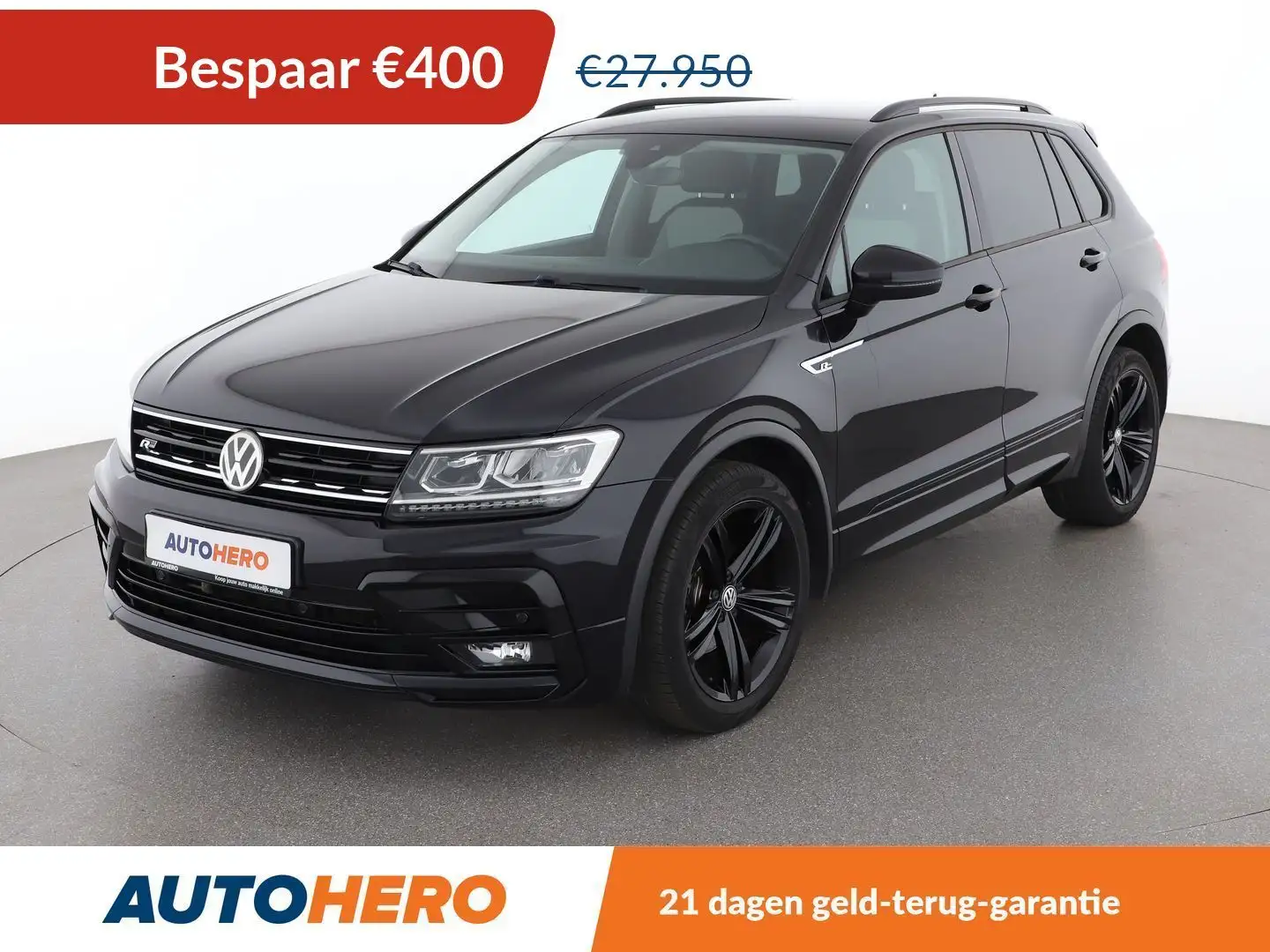 Volkswagen Tiguan 1.5 TSI ACT Sport BlueMotion Zwart - 1