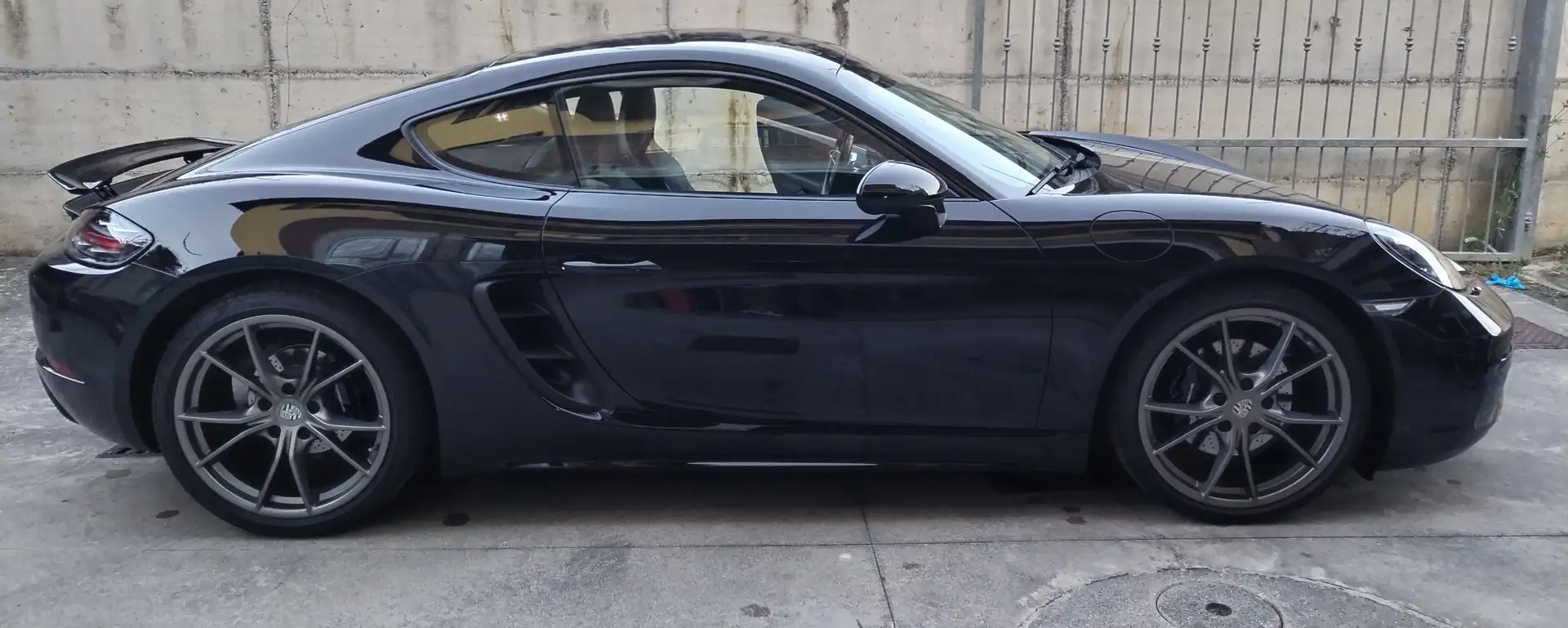 Porsche Cayman 718 Cayman 2.0 300cv pdk Siyah - 1