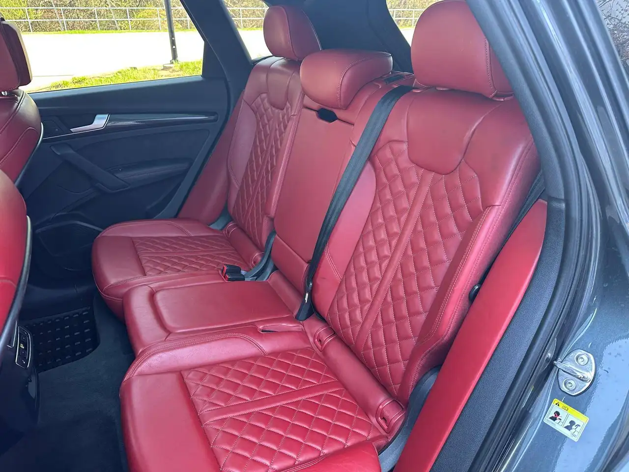 Audi SQ5 снимка Audi SQ5