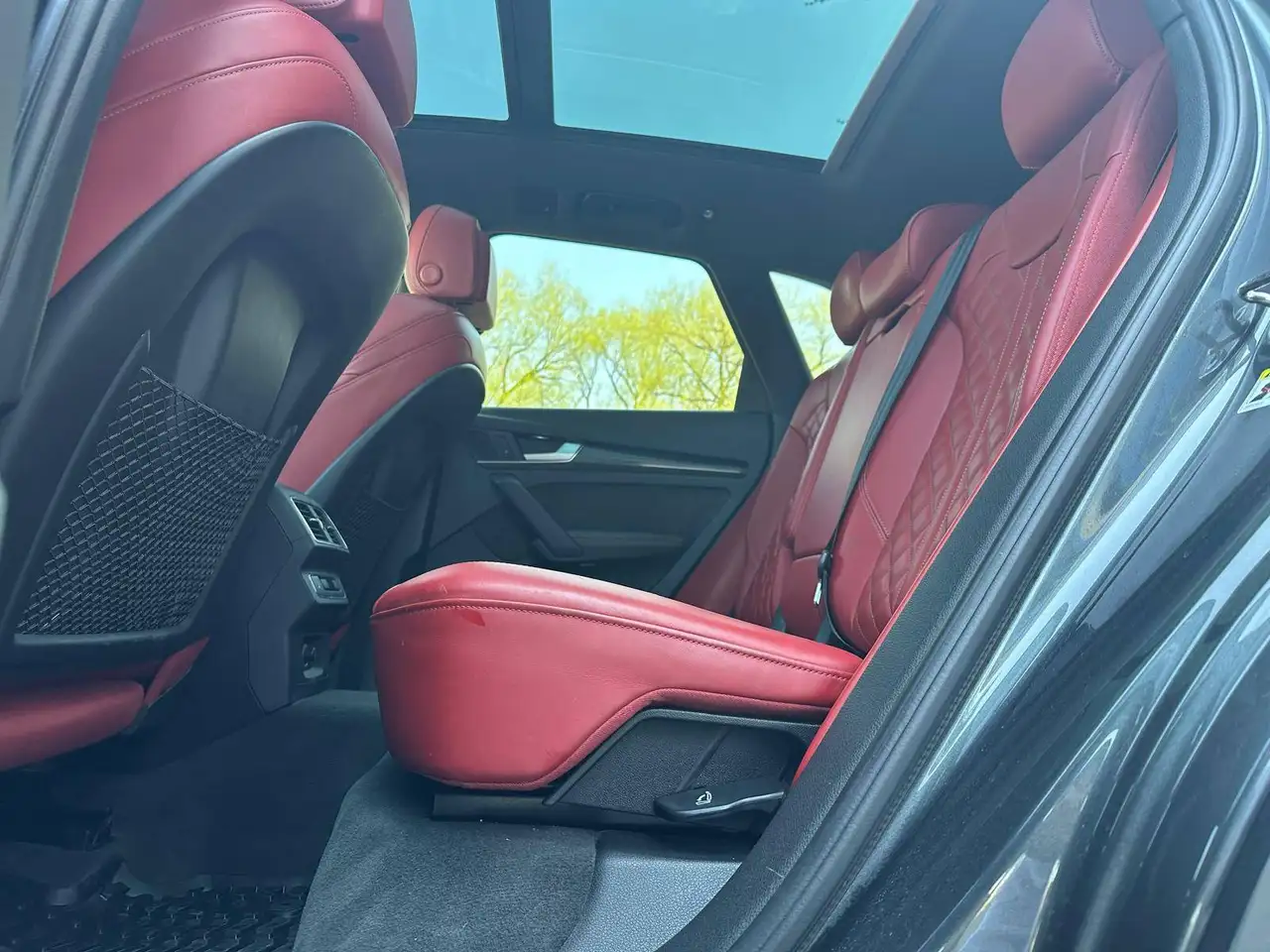Audi SQ5 снимка Audi SQ5