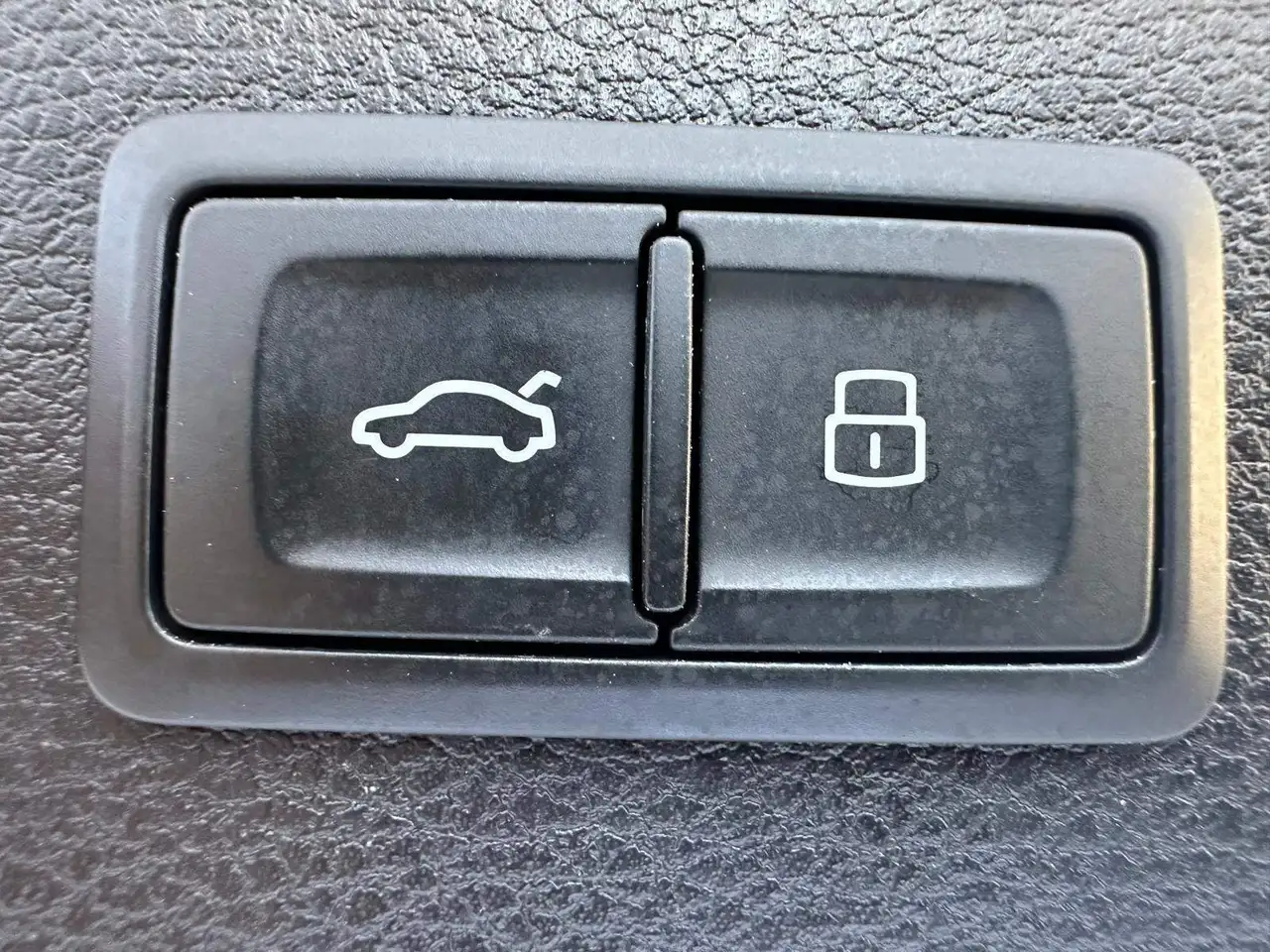 Audi SQ5 снимка Audi SQ5