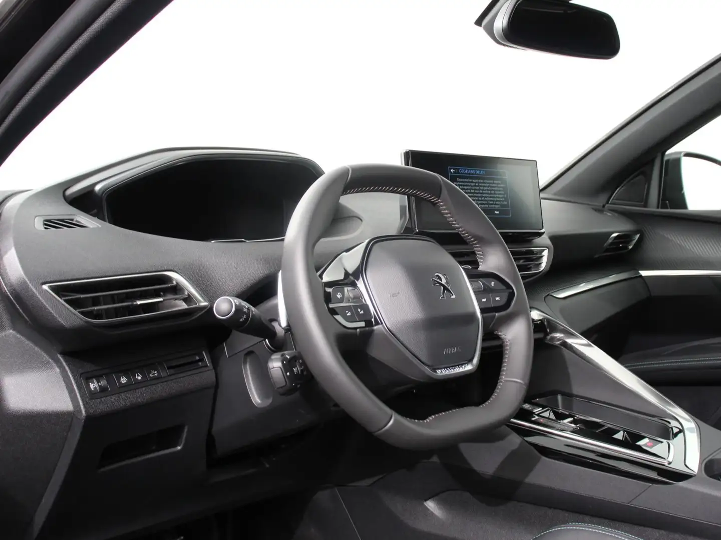 Peugeot 3008 1.2 PureTech Allure Climate control Adaptive cruis Zwart - 2