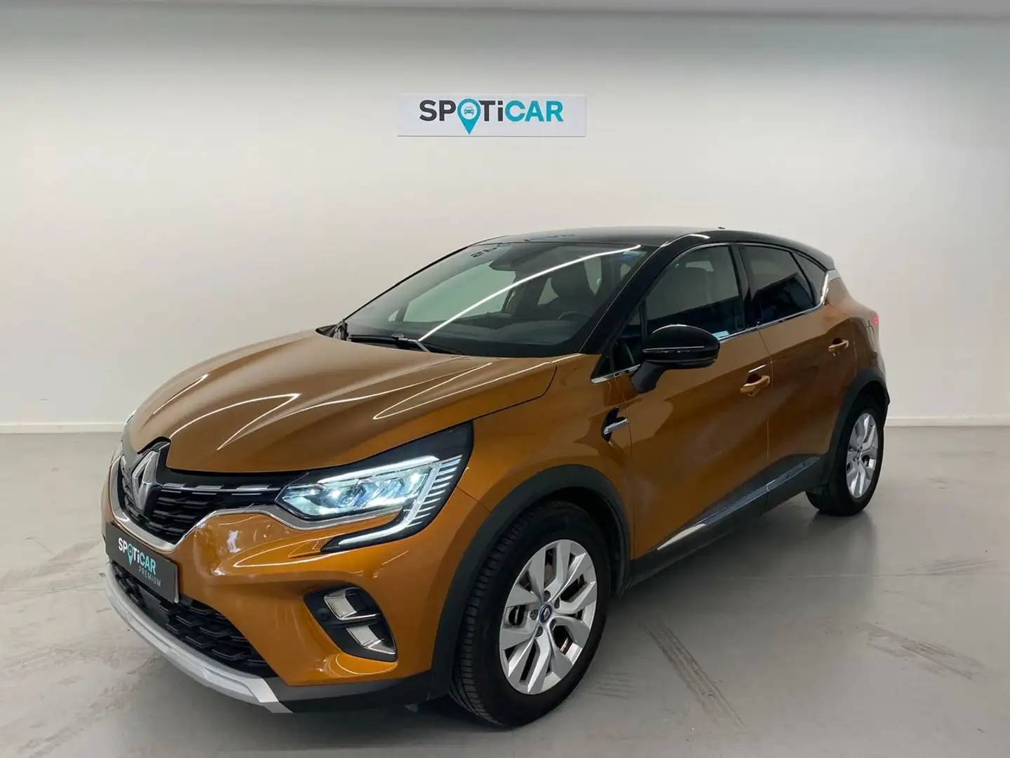 Renault Captur Zen E-TECH Híbrido enchufable 160cv Naranja - 1