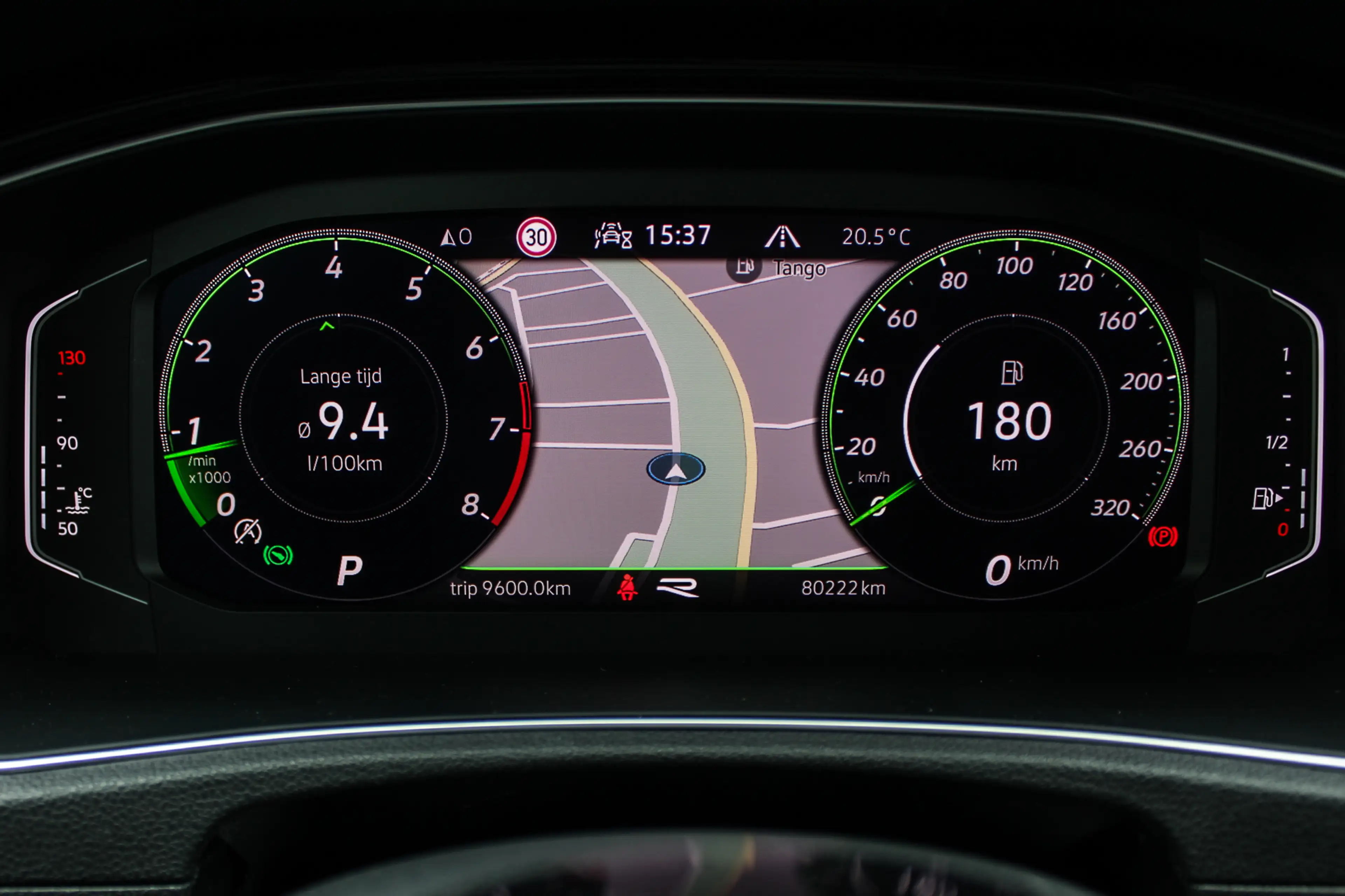 Volkswagen T-Roc 2.0 TSI 4Motion R PANO NAVI CAMERA LEER — photo 21