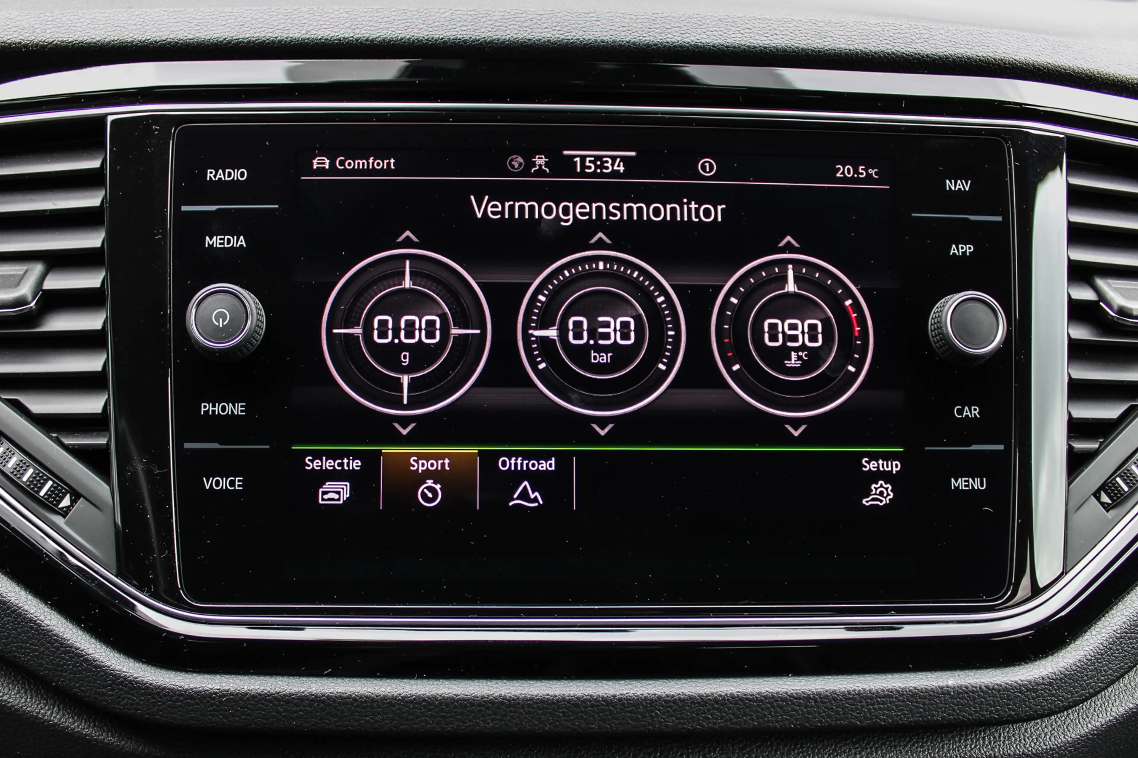 Volkswagen T-Roc 2.0 TSI 4Motion R PANO NAVI CAMERA LEER — photo 14