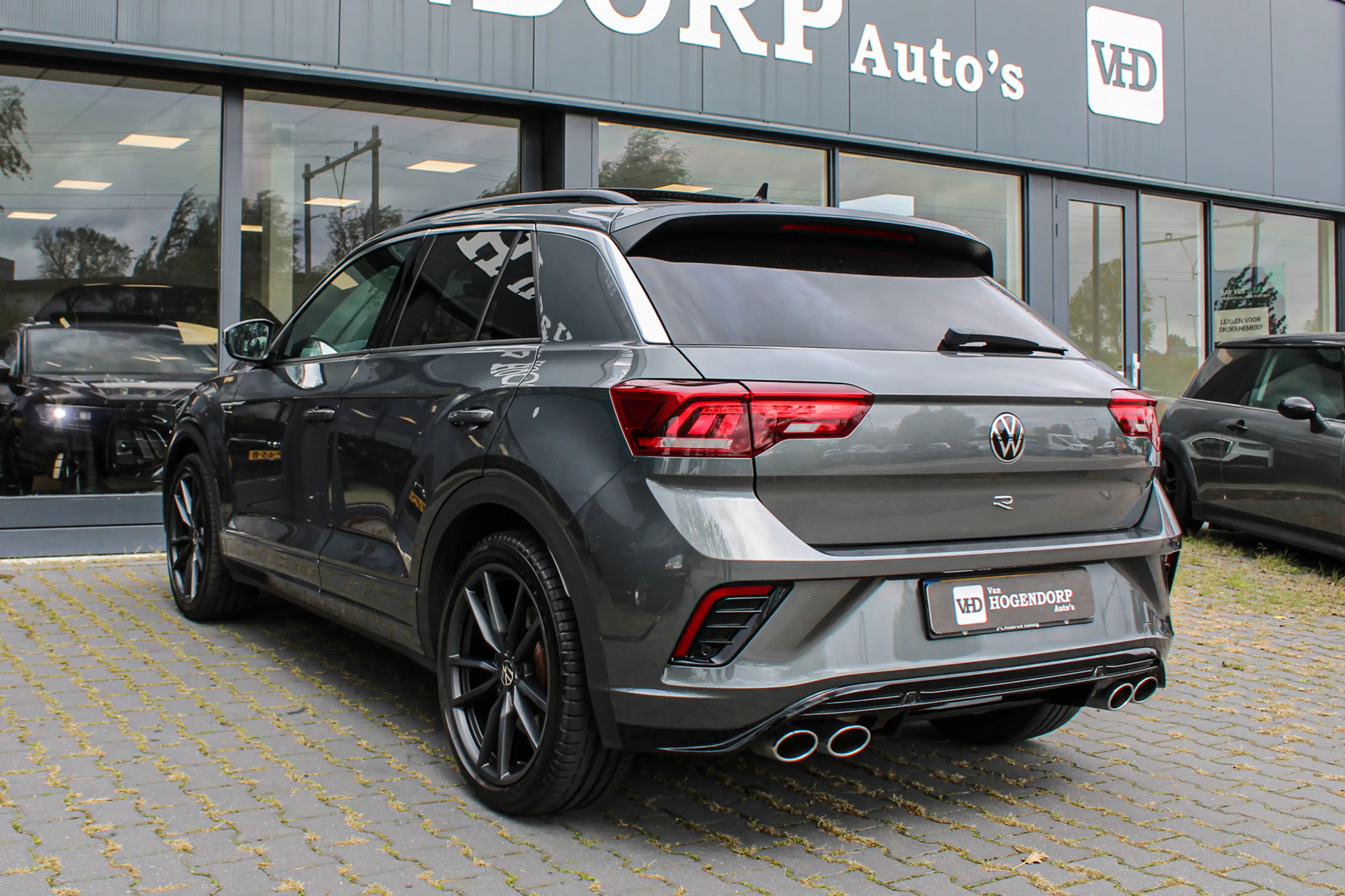 Volkswagen T-Roc 2.0 TSI 4Motion R PANO NAVI CAMERA LEER — photo 7