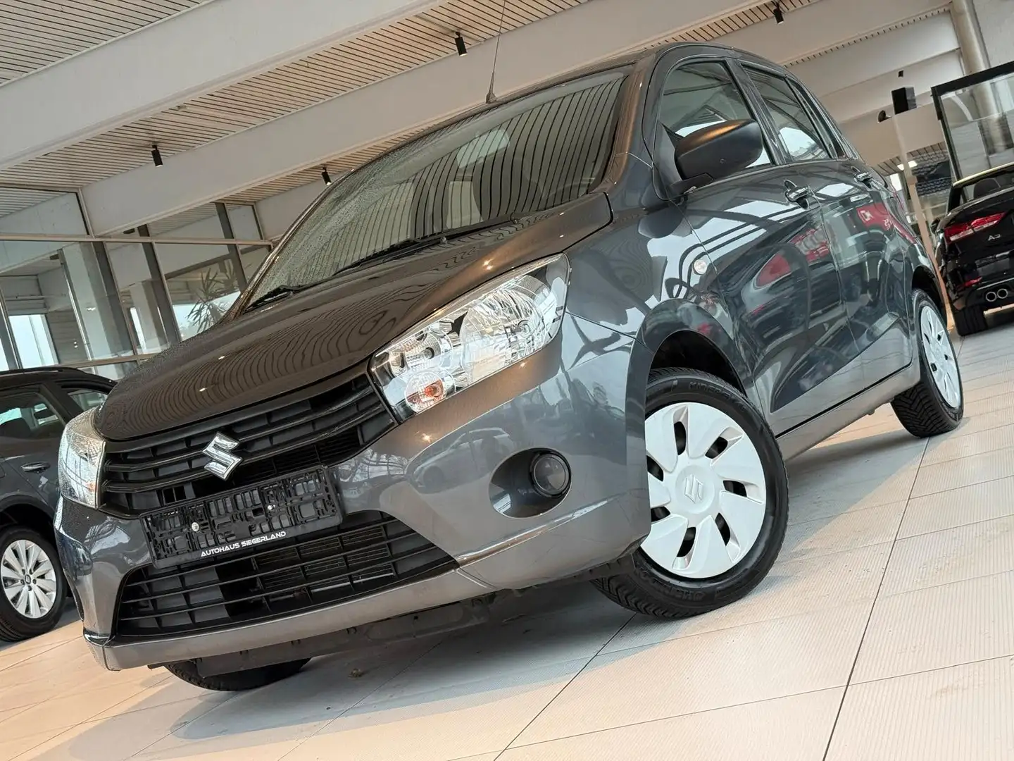 Suzuki Celerio Basis/INSPEKTION NEU/AC/ Grau - 1