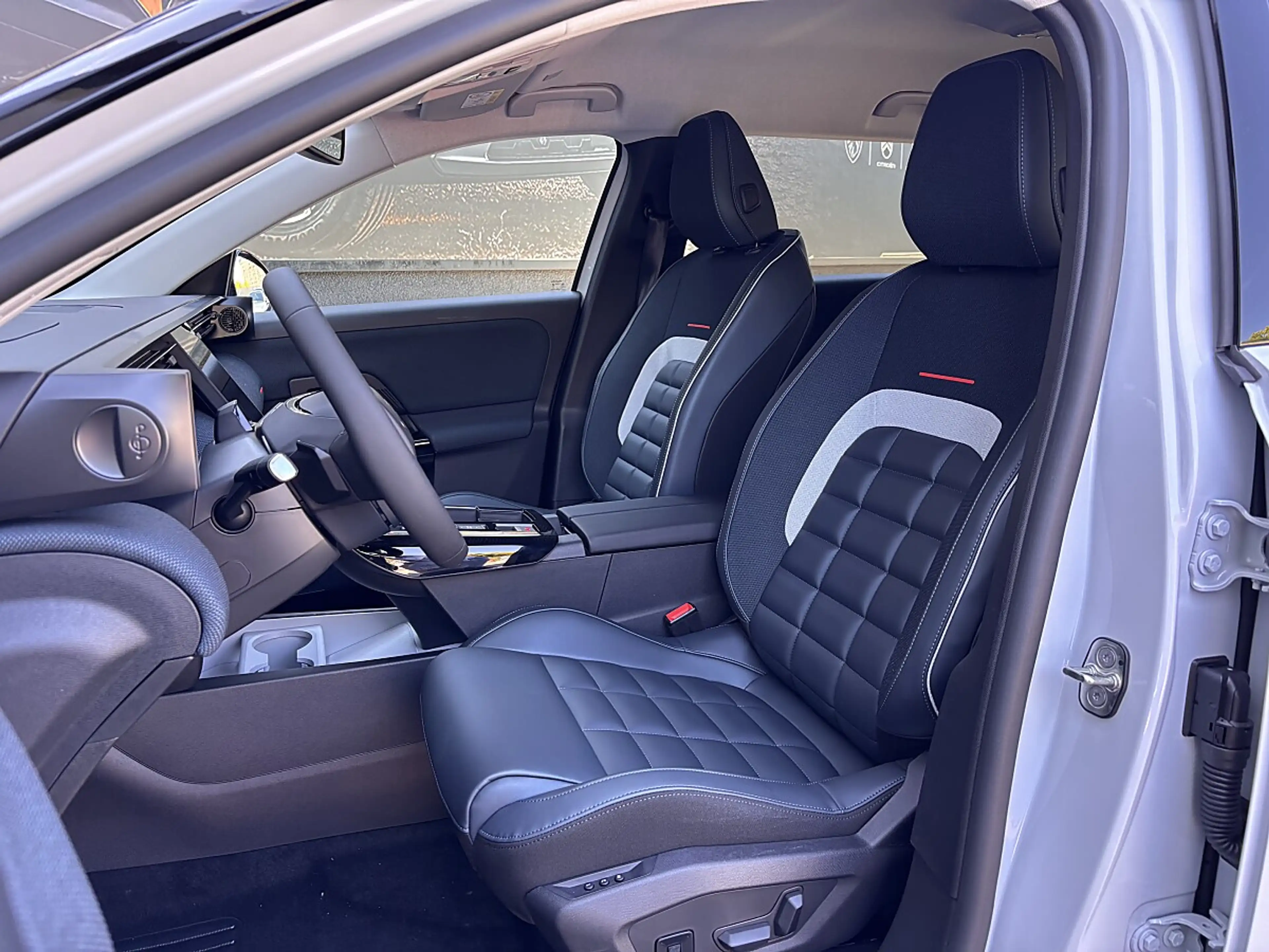 Citroen C5 Aircross mHEV 145 Max Aut. inkl. Stoff Hype Blue,... — photo 10