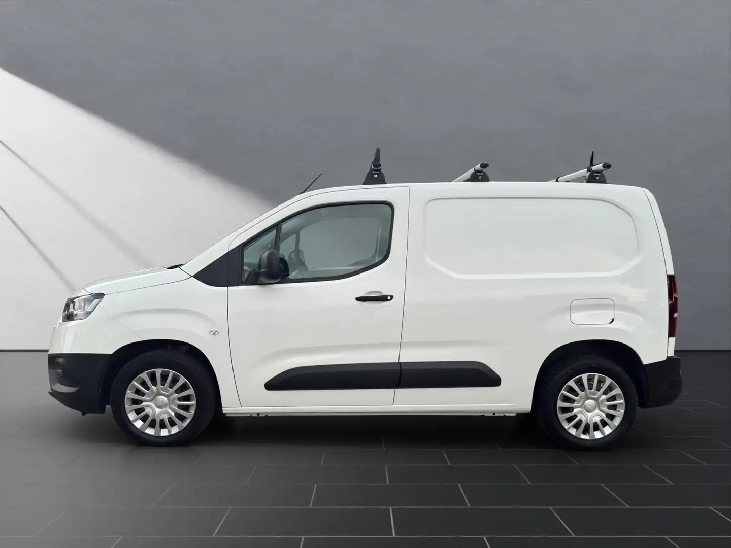 Toyota Proace City L1 Meister 1.5 Car Play+Android+Cargo Weiß - 2