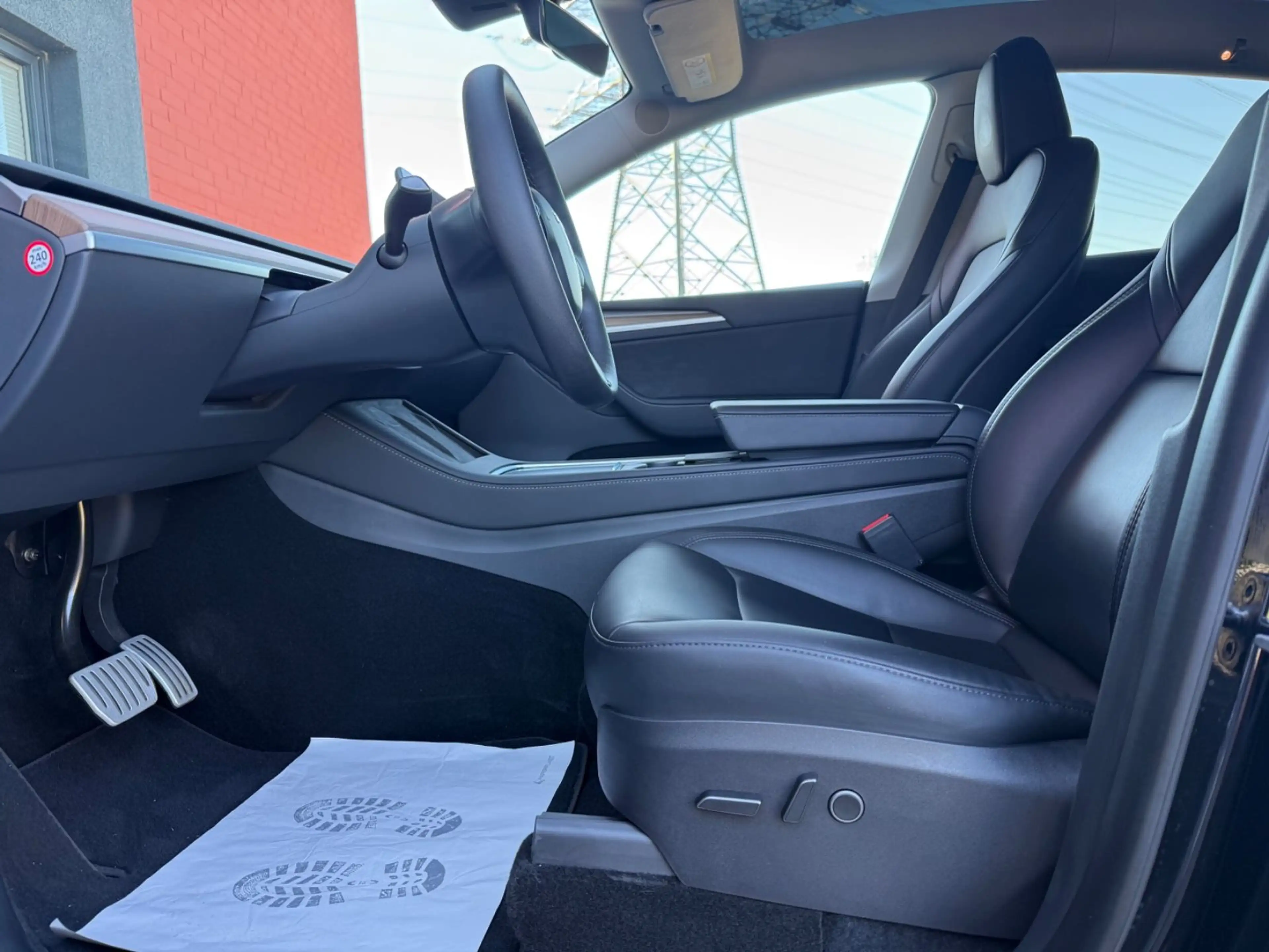 Tesla Model Y Performance Dual AWD SOH 92,8% — photo 12