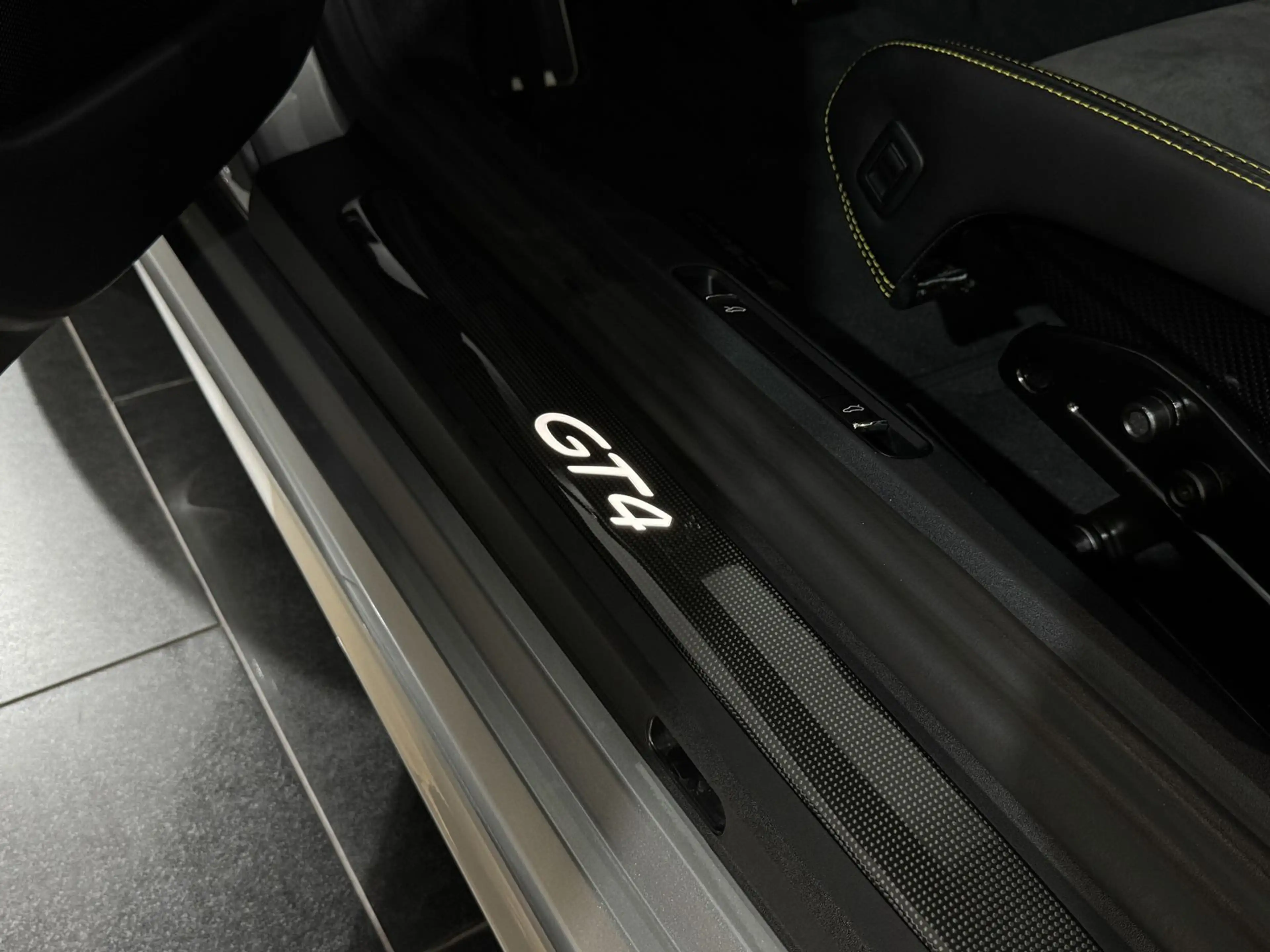 Porsche Cayman GT4 Clubsport*Schale*Chrono*Clubsport* — photo 15