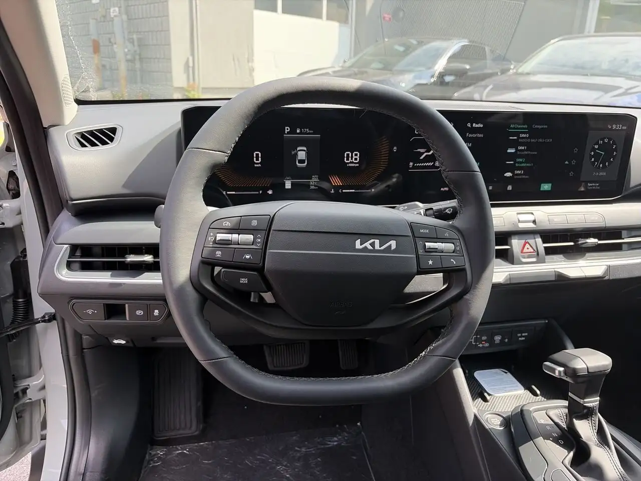 Kia K4 снимка Kia K4