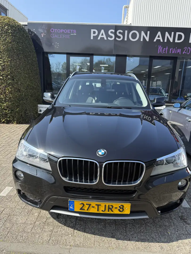 BMW xDrive20i High Exec. Negru - 2